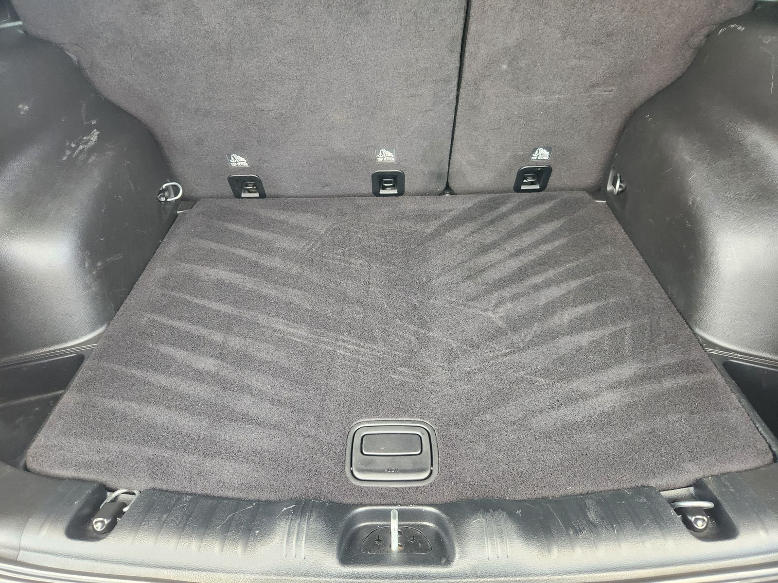 Used 2024 Silver Zynith Jeep Sport image 41