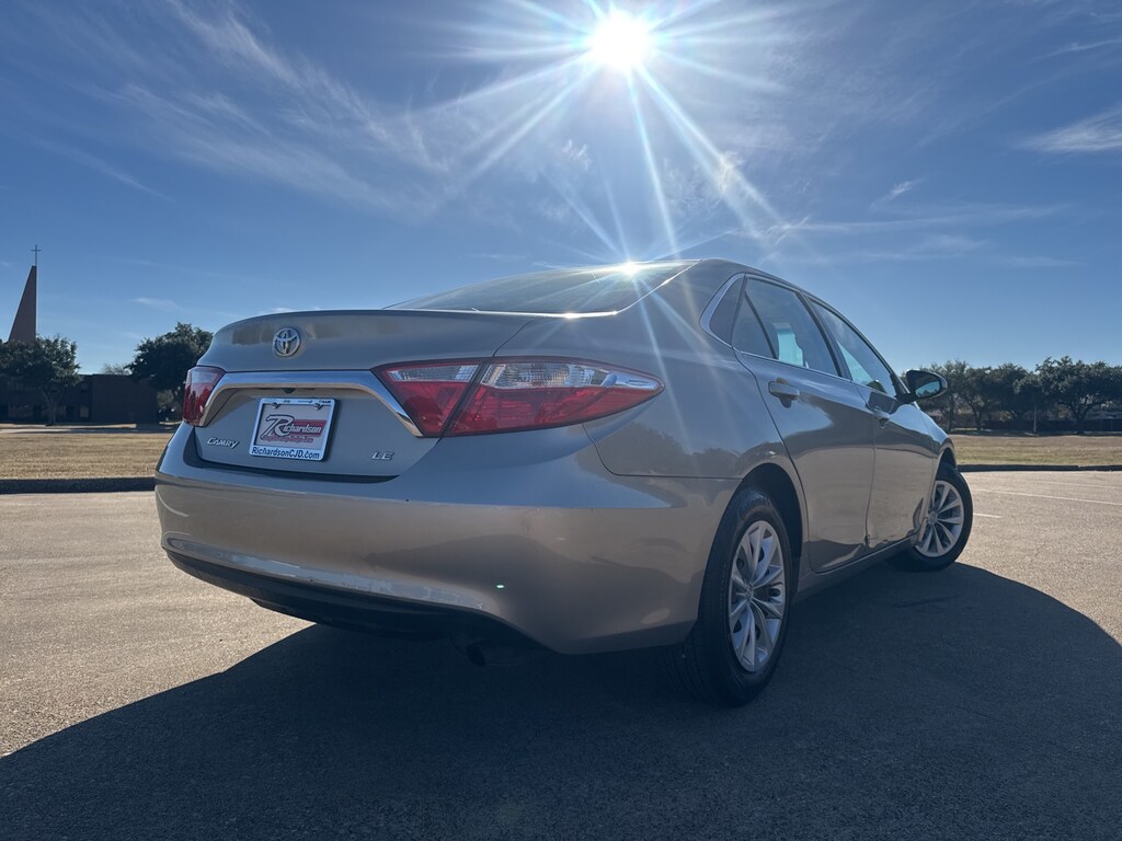 Used 2016 Toyota Camry Sedan