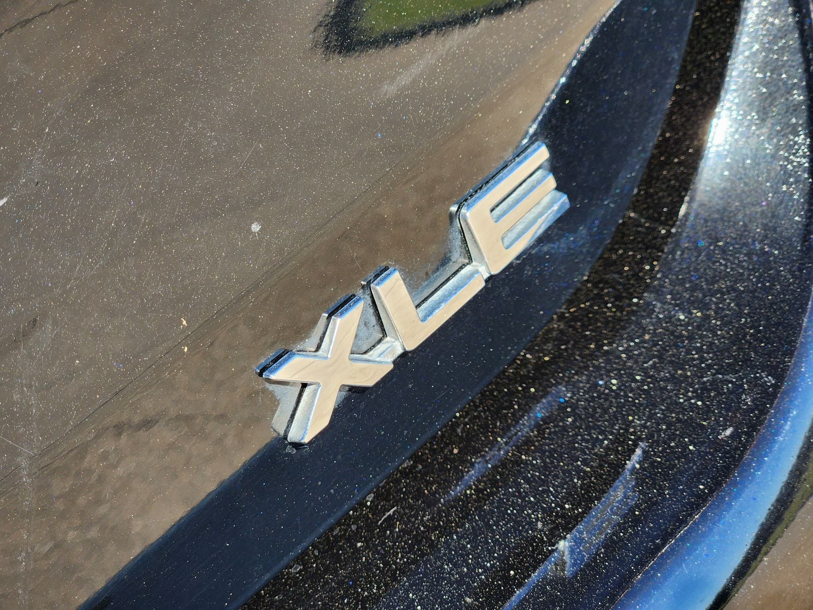 Used 2021 Midnight Black Toyota XLE image 19