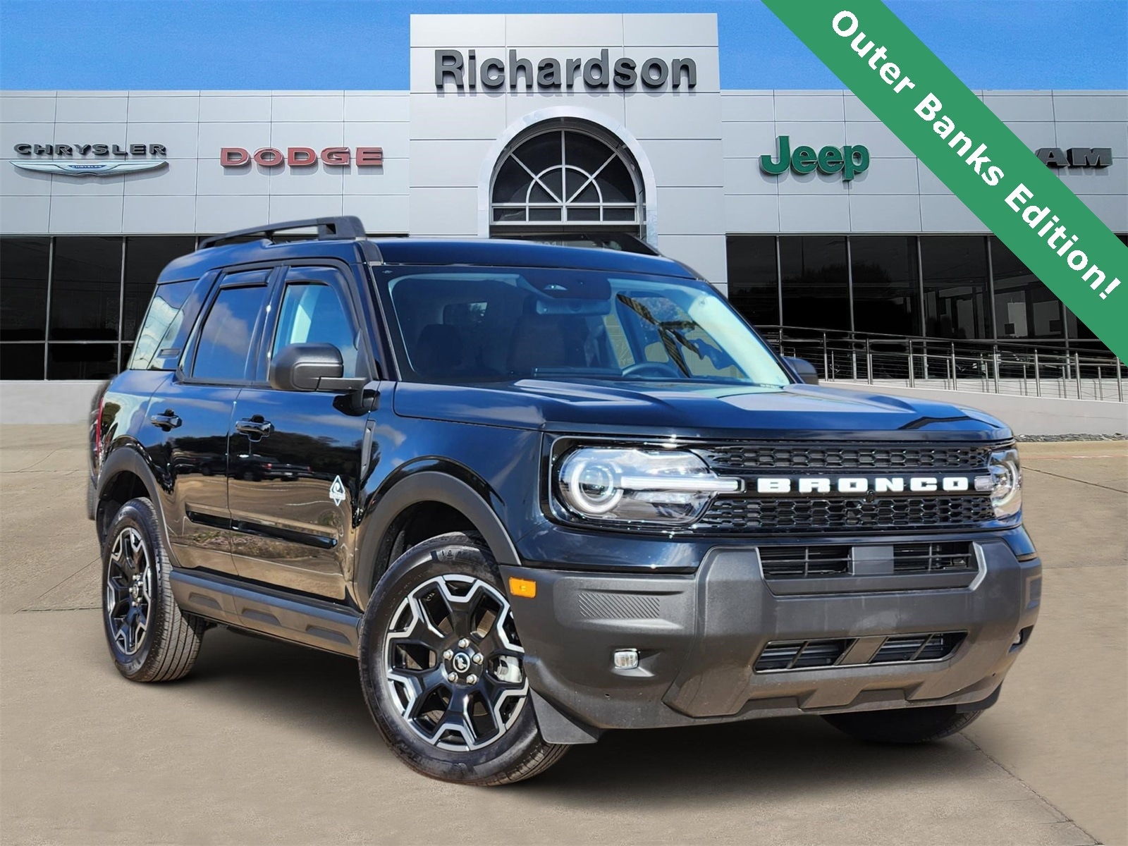 2025 Ford Bronco Sport Outer Banks's photo