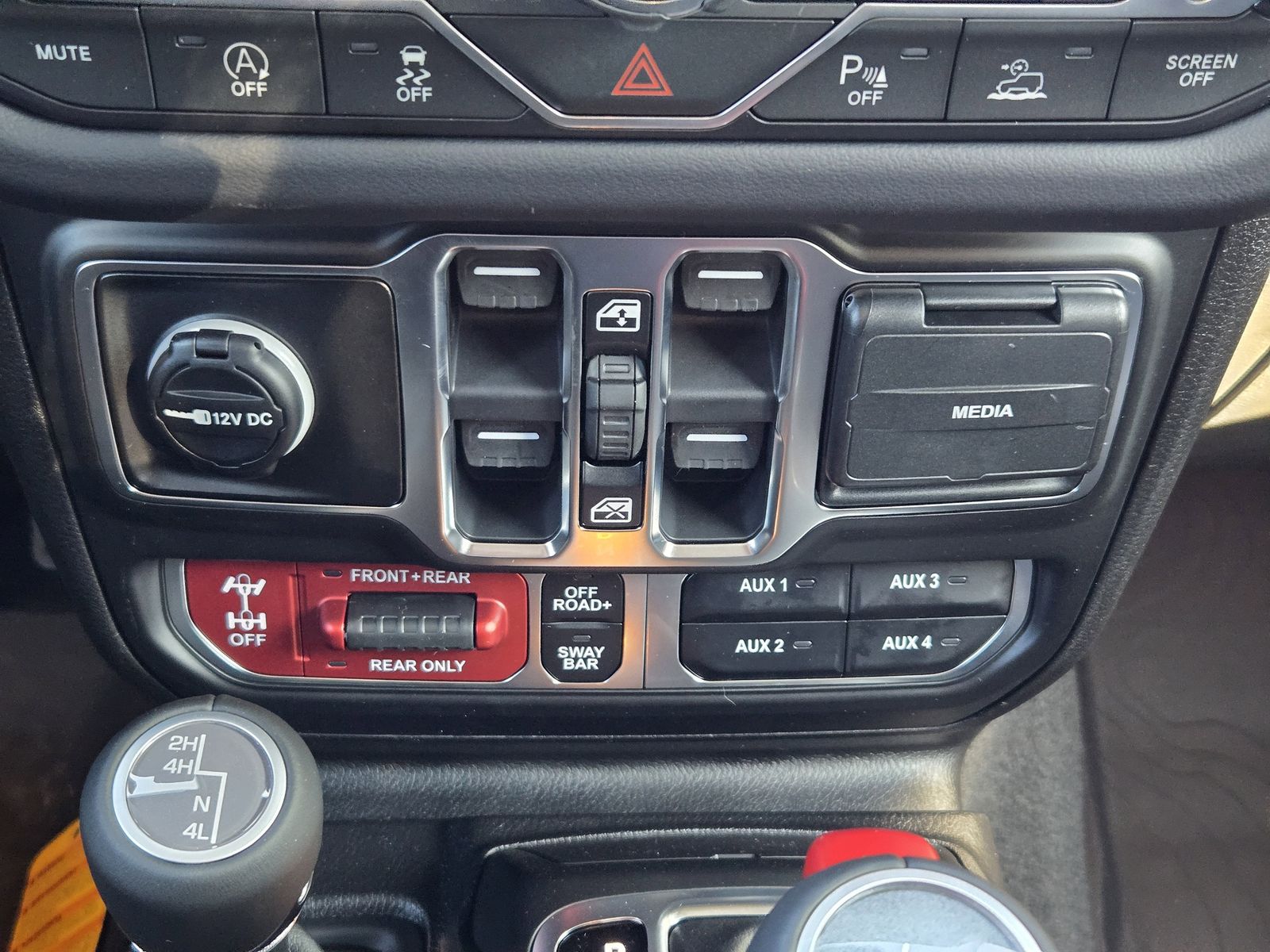 New 2026 Reign Jeep 4-DOOR RUBICON image 19