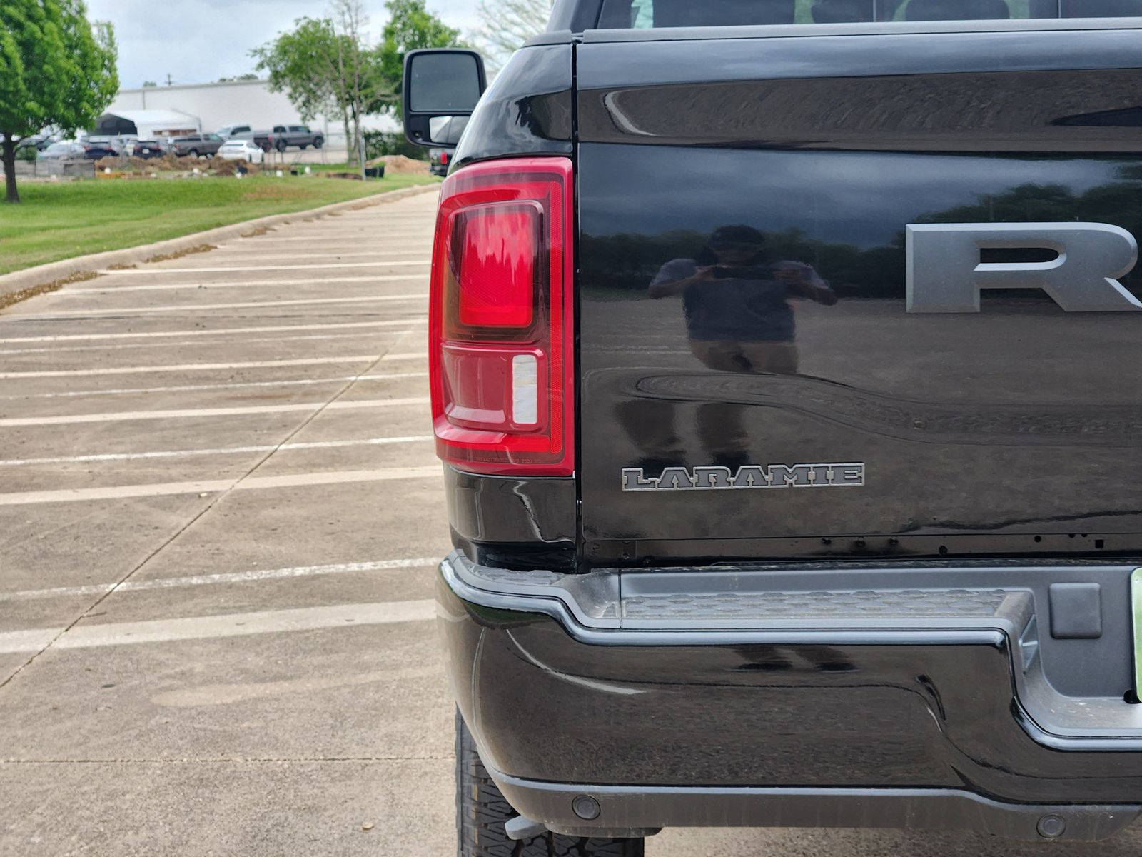 New 2026 Diamond Black Crystal Pearlcoat Ram LARAMIE CREW CAB 4X4 6