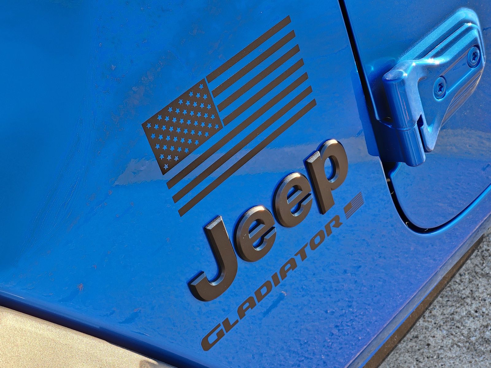 New 2026 Hydro Blue Pearlcoat Jeep SPORT 4X4 image 18