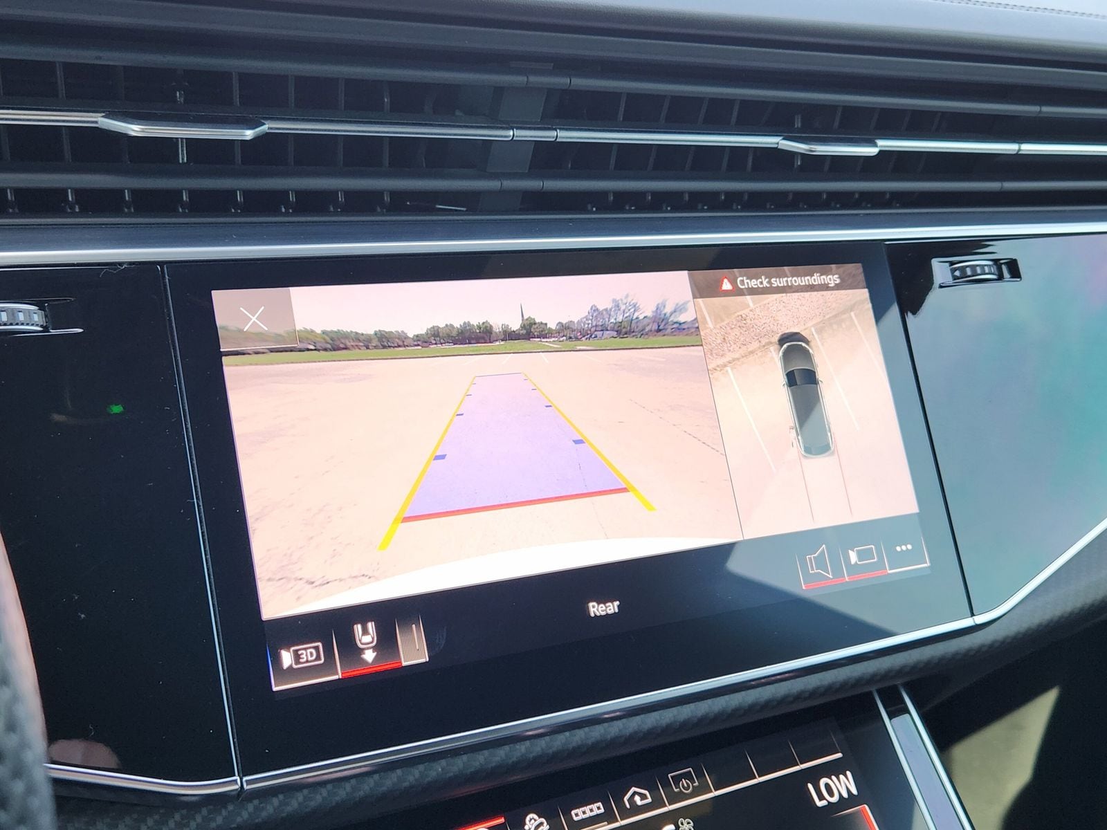 Used 2023 Glacier White Audi 4.0T image 27