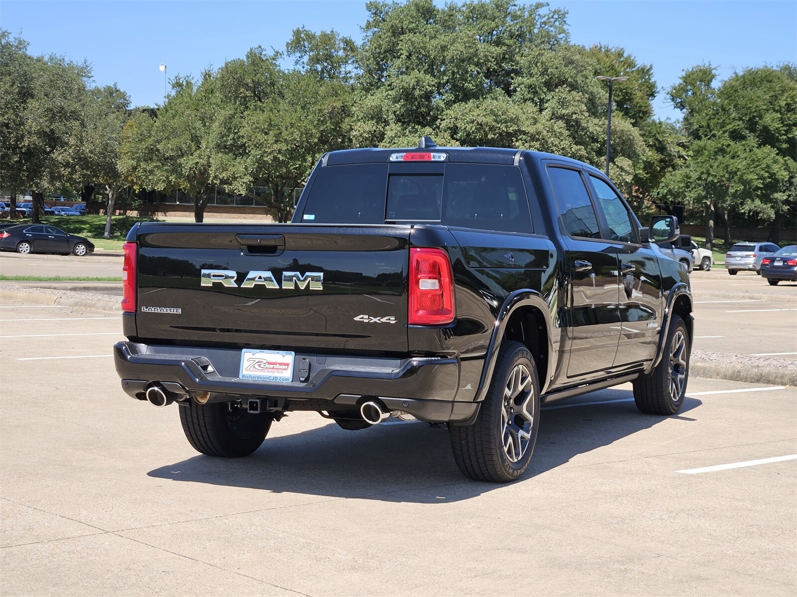 2026 Ram 1500 Laramie photo 3