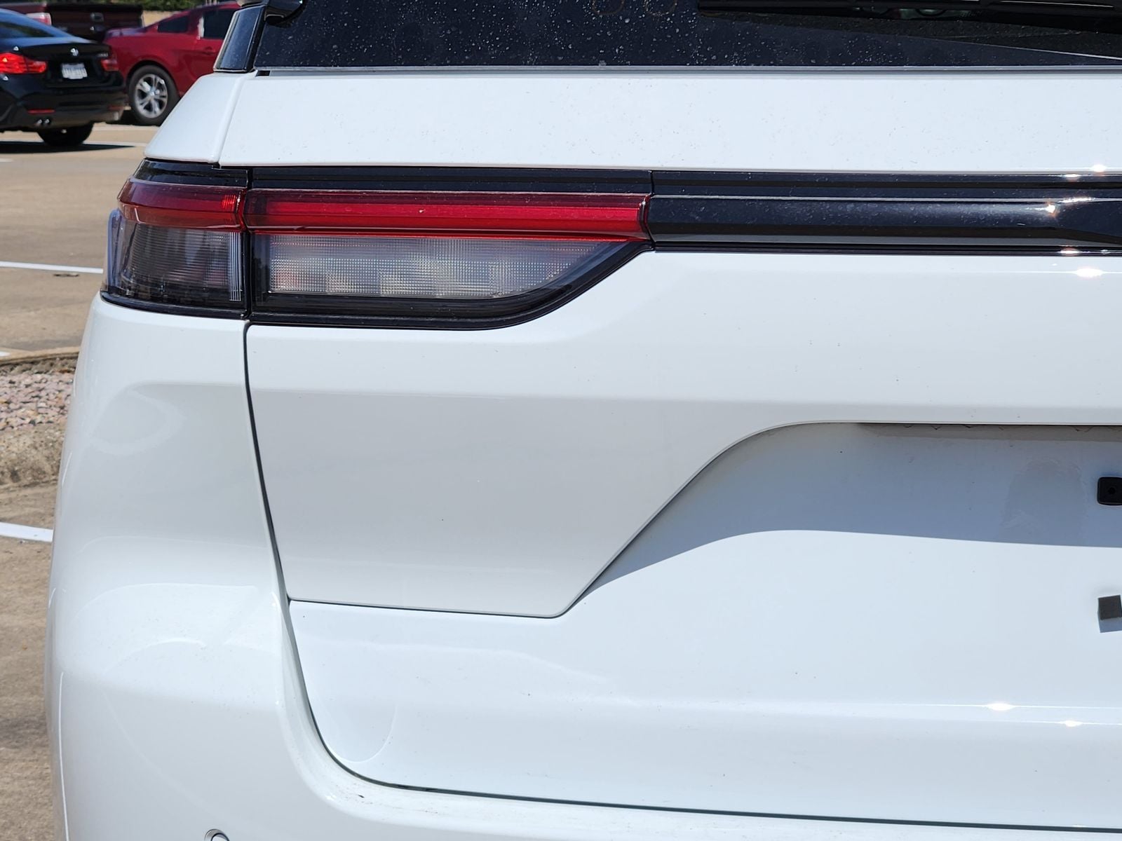 New 2026 Bright White Jeep LAREDO ALTITUDE 4X2 image 15