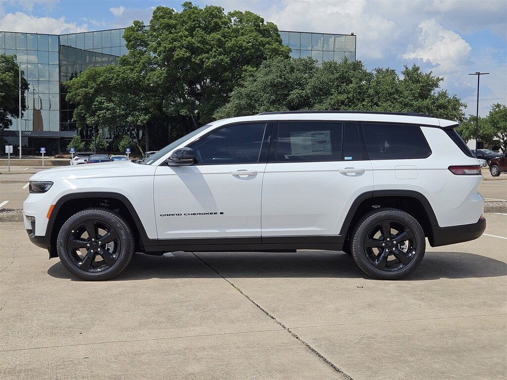 New 2025 Jeep Grand Cherokee L L LIMITED 4X2 Sport Utility