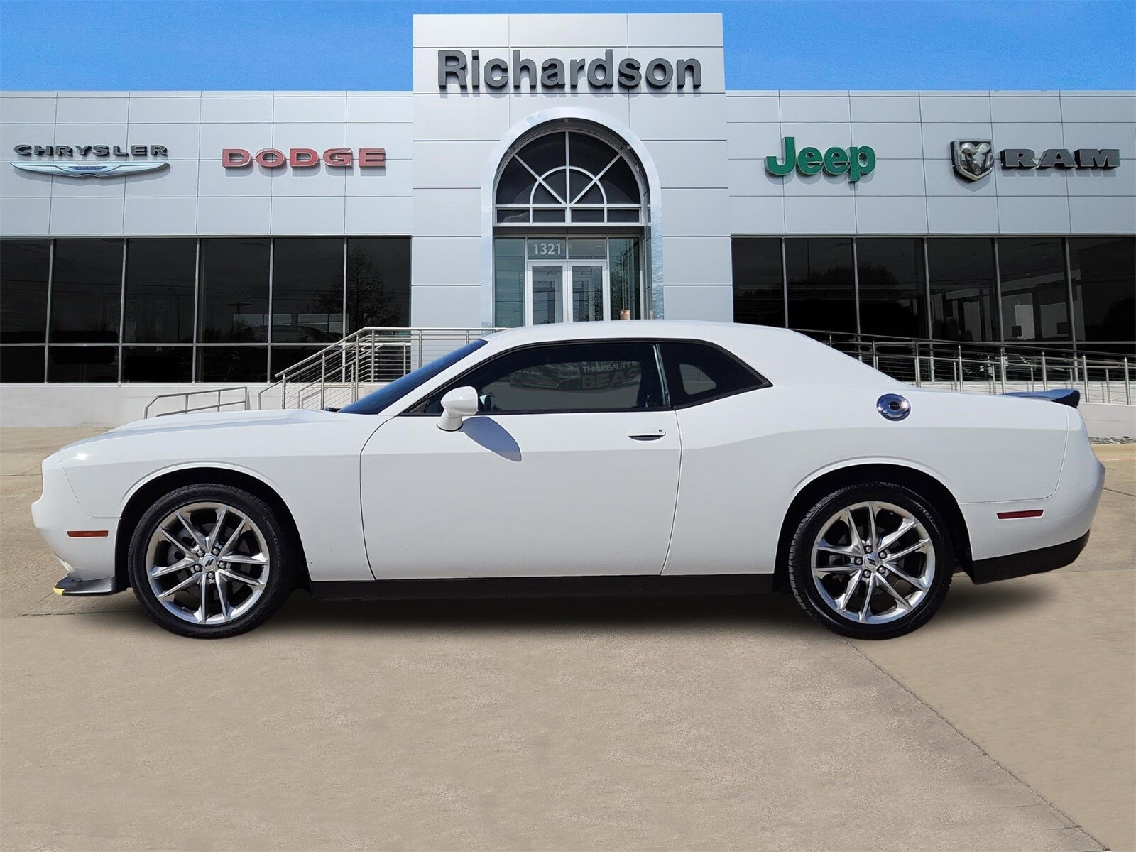 2023 Dodge Challenger GT photo 2