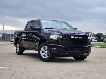 2026 Ram 1500 LONE STAR CREW CAB 4X4 5'7 BOX Pickup