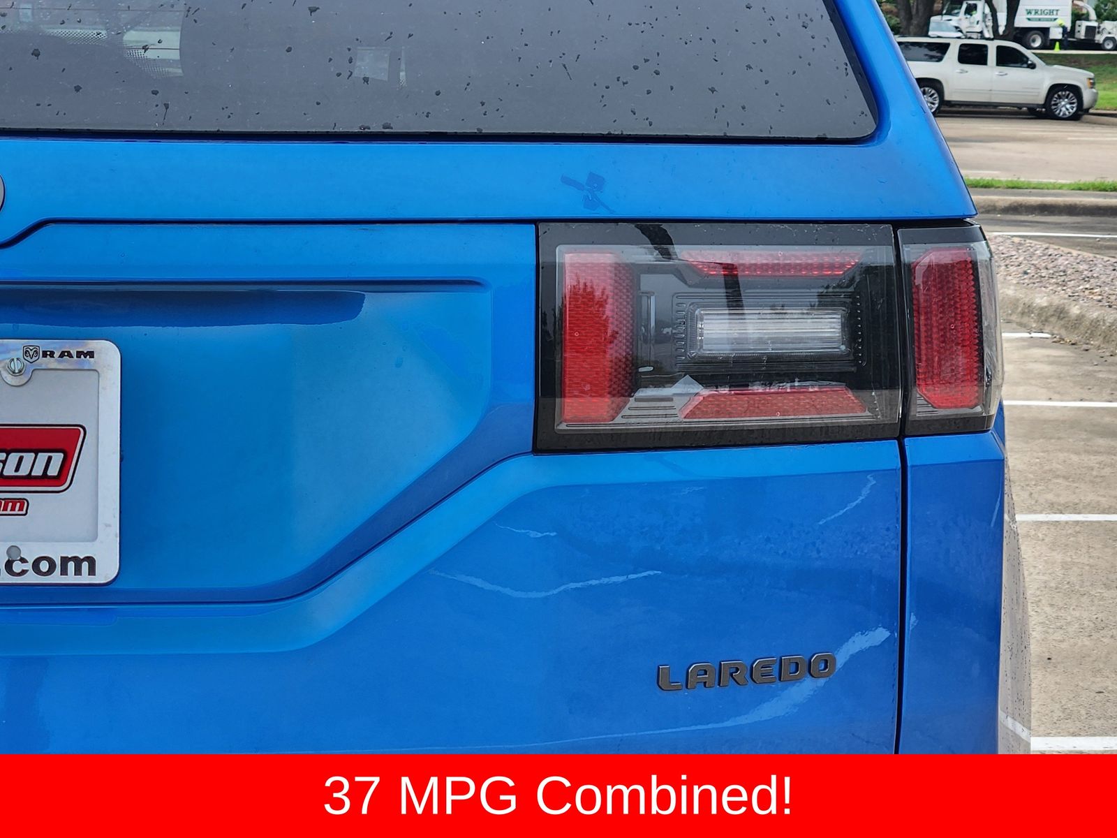New 2026 Hydro Blue Pearlcoat Jeep LAREDO 4X4 image 16