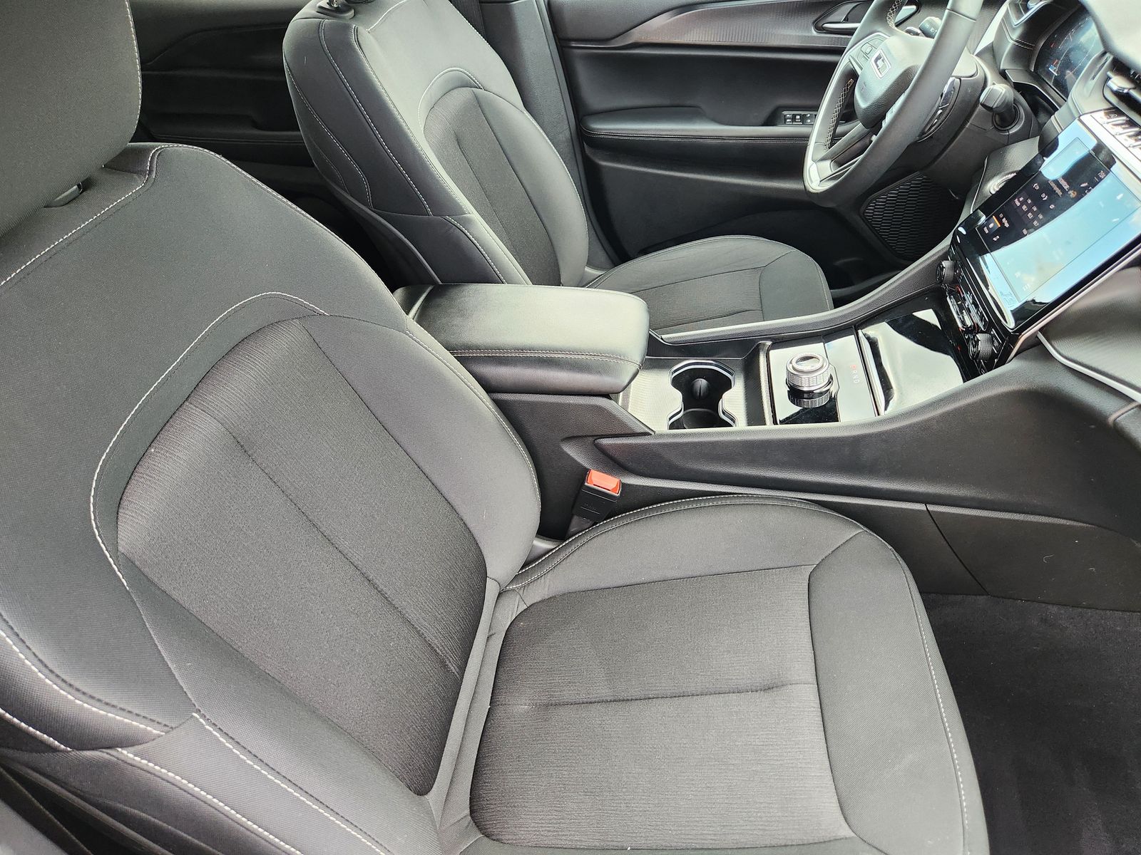 Used 2024 Bright White Clearcoat Jeep Laredo image 24
