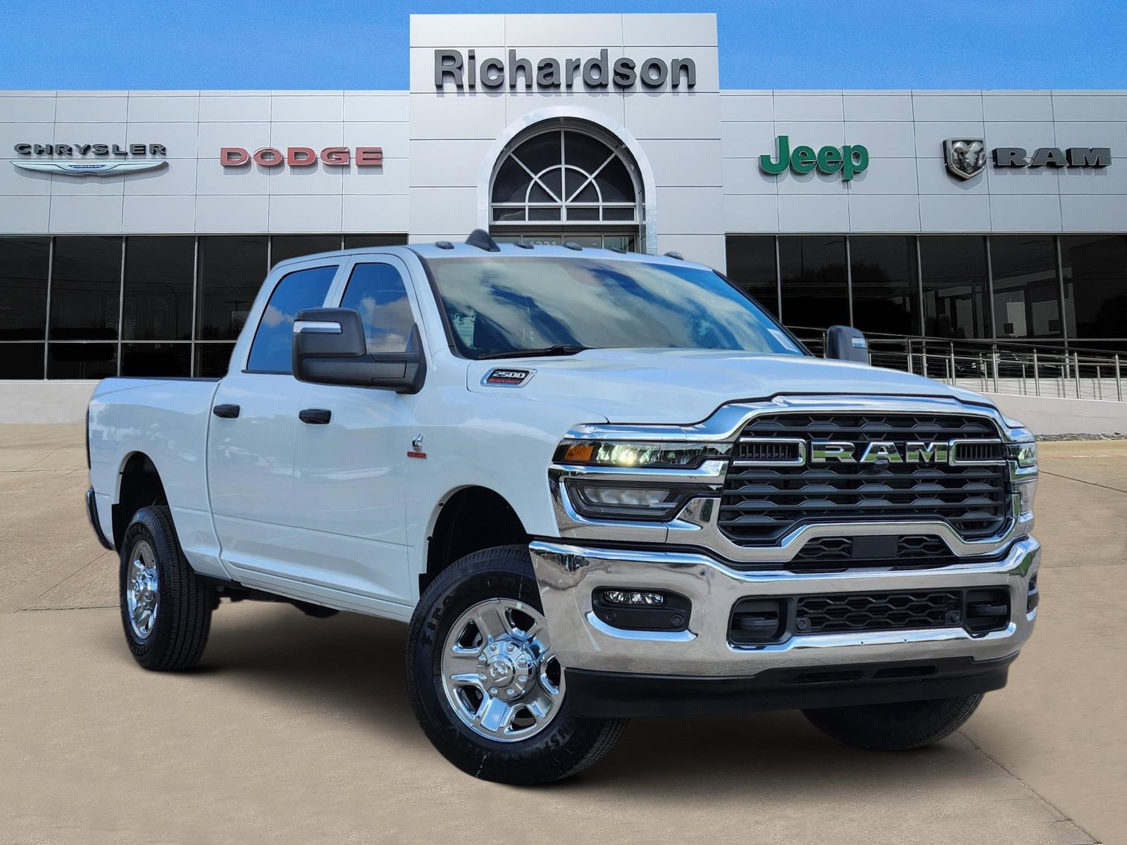 Bright White 2026 RAM 2500 Tradesman Crew Cab 4WD Pickup Truck Four-Wheel Drive 8-Speed Automatic