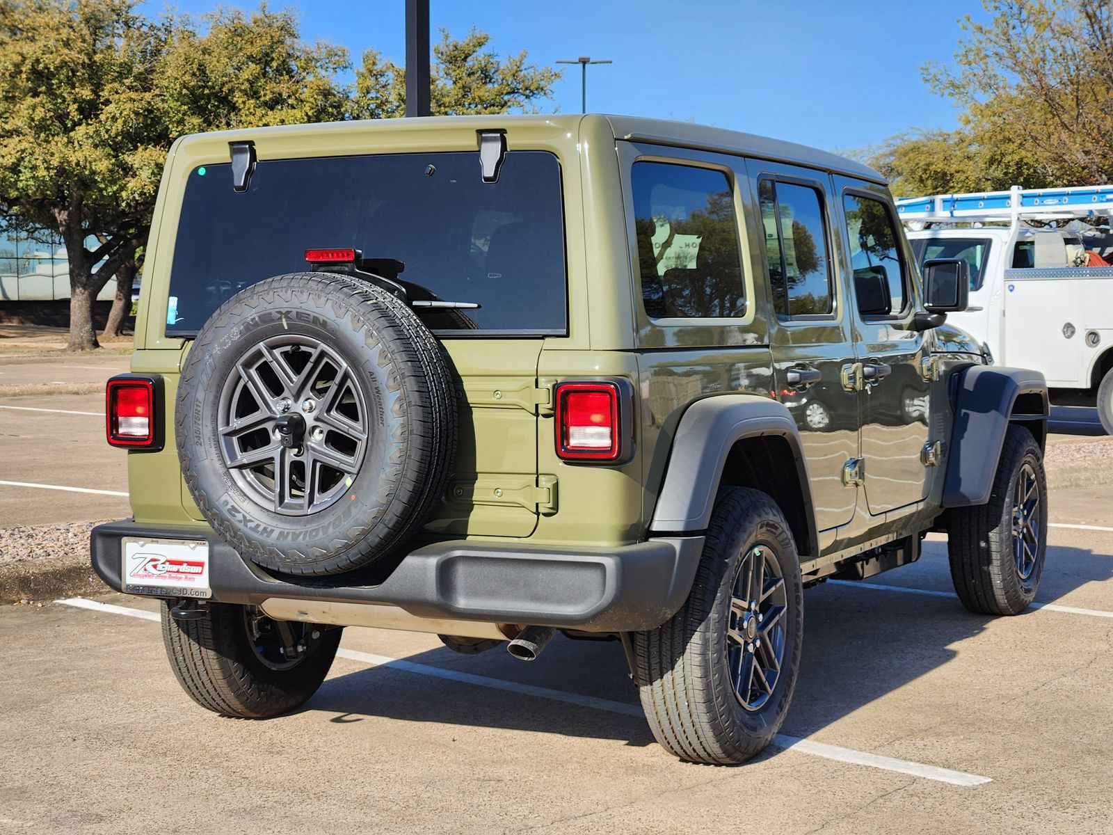 New 2026 41 Jeep 4-DOOR SPORT S image 6