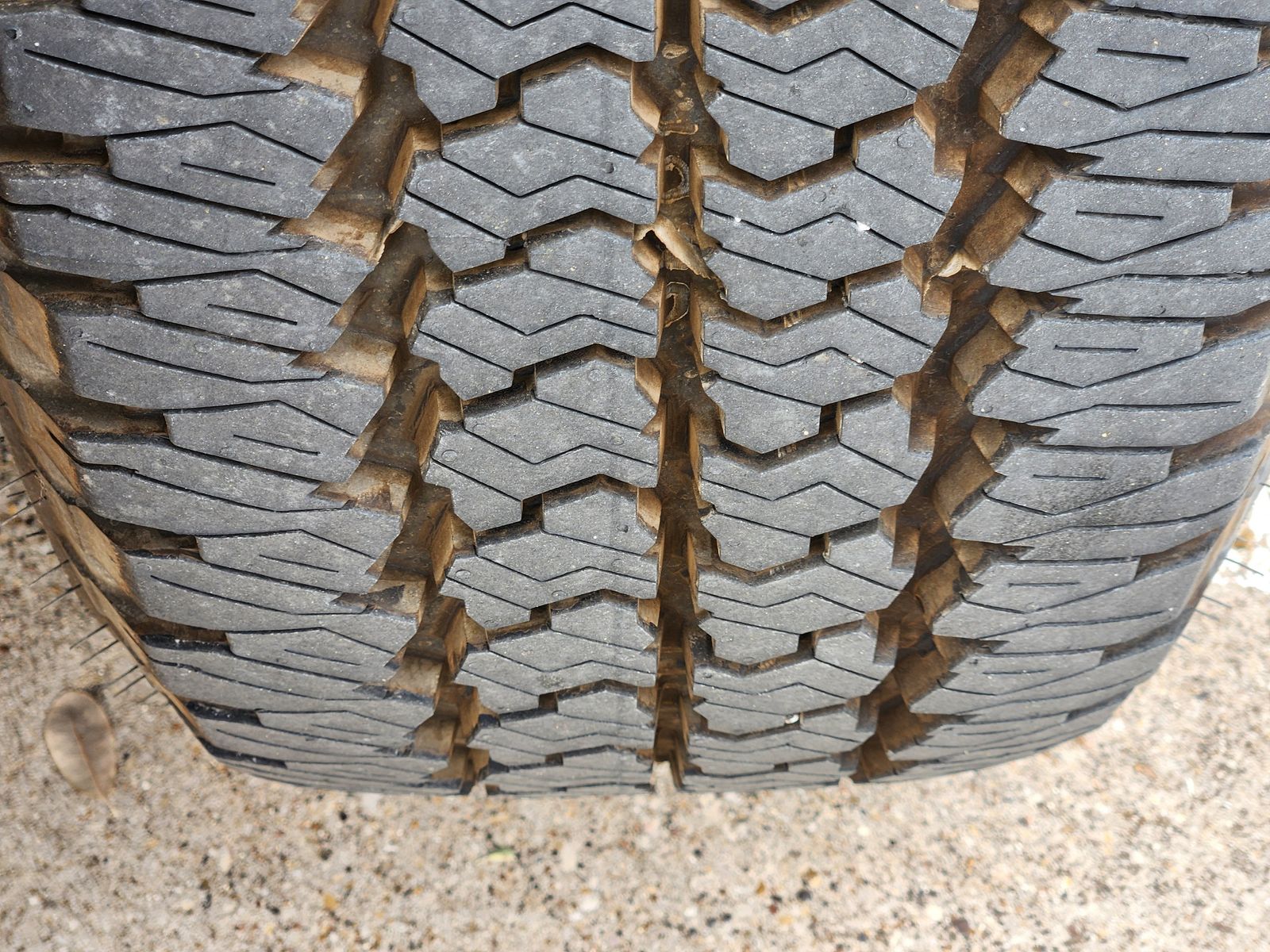 New 2026 Diamond Black Crystal Pearlcoat Ram LARAMIE CREW CAB 4X4 6