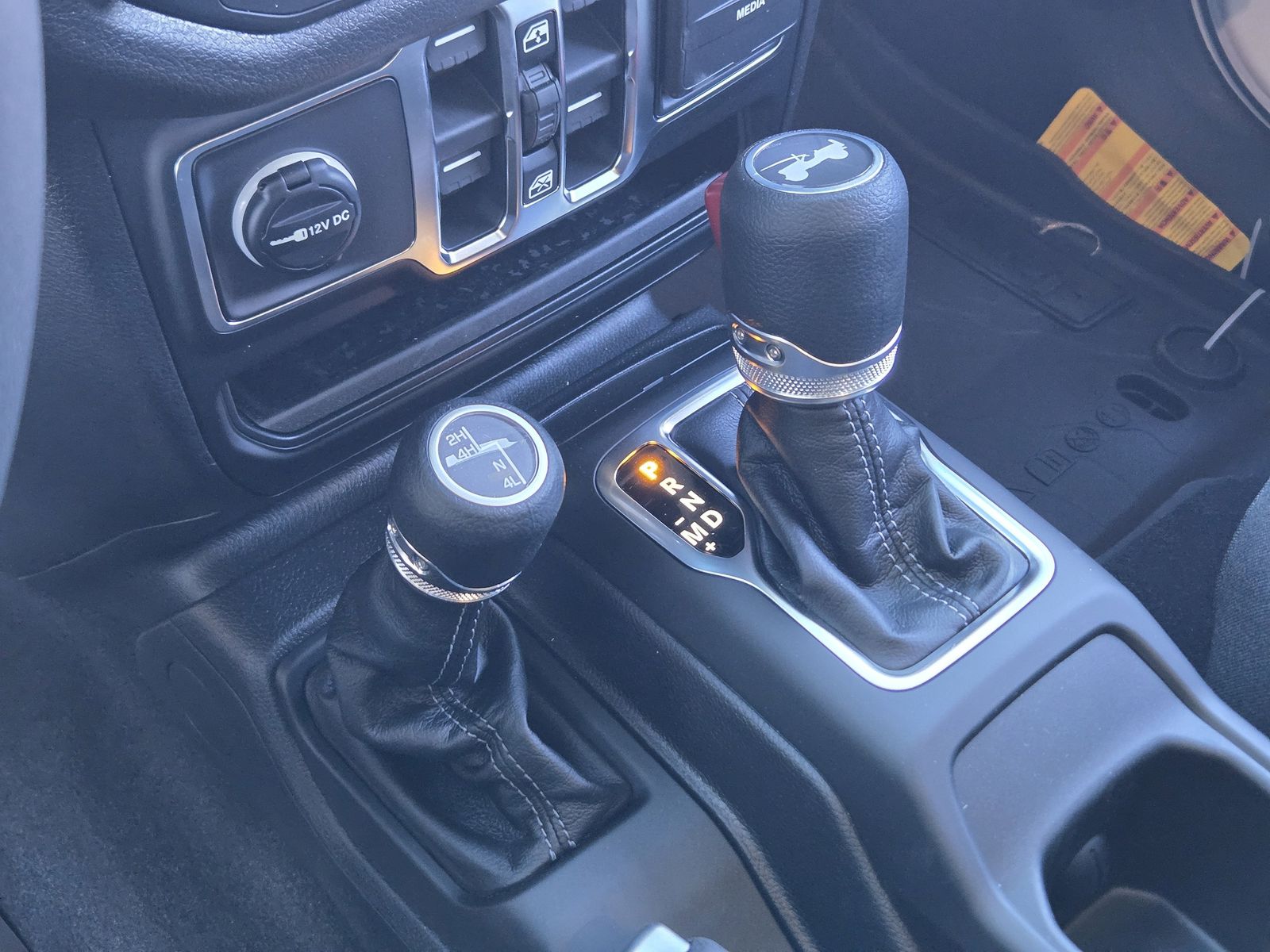 New 2026 Bright White Jeep 4-DOOR SPORT S image 19