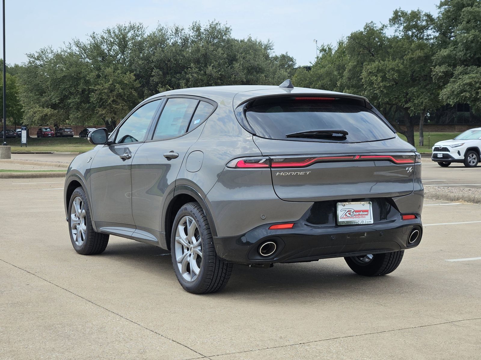 New 2025 Gray Cray Dodge R/T PLUS EAWD image 4