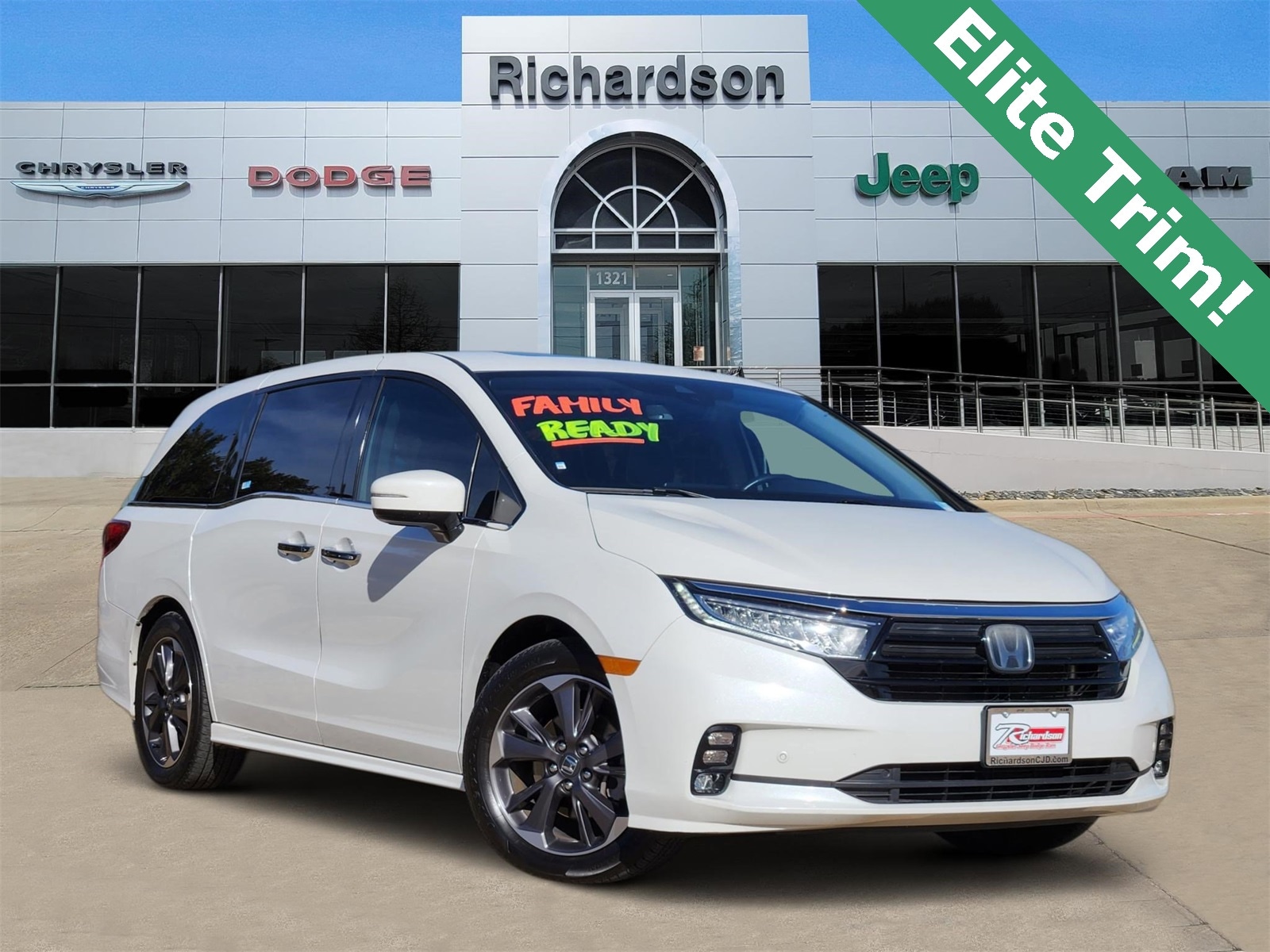 2022 Honda Odyssey Elite's photo