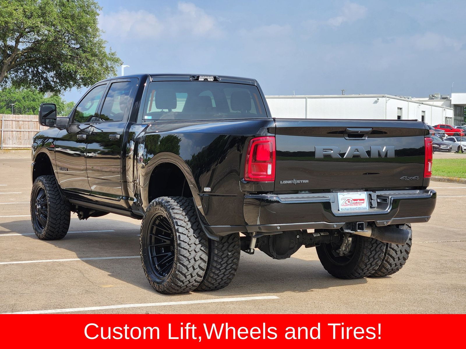 New 2026 Diamond Black Crystal Pearlcoat Ram LONE STAR CREW CAB 4X4 8