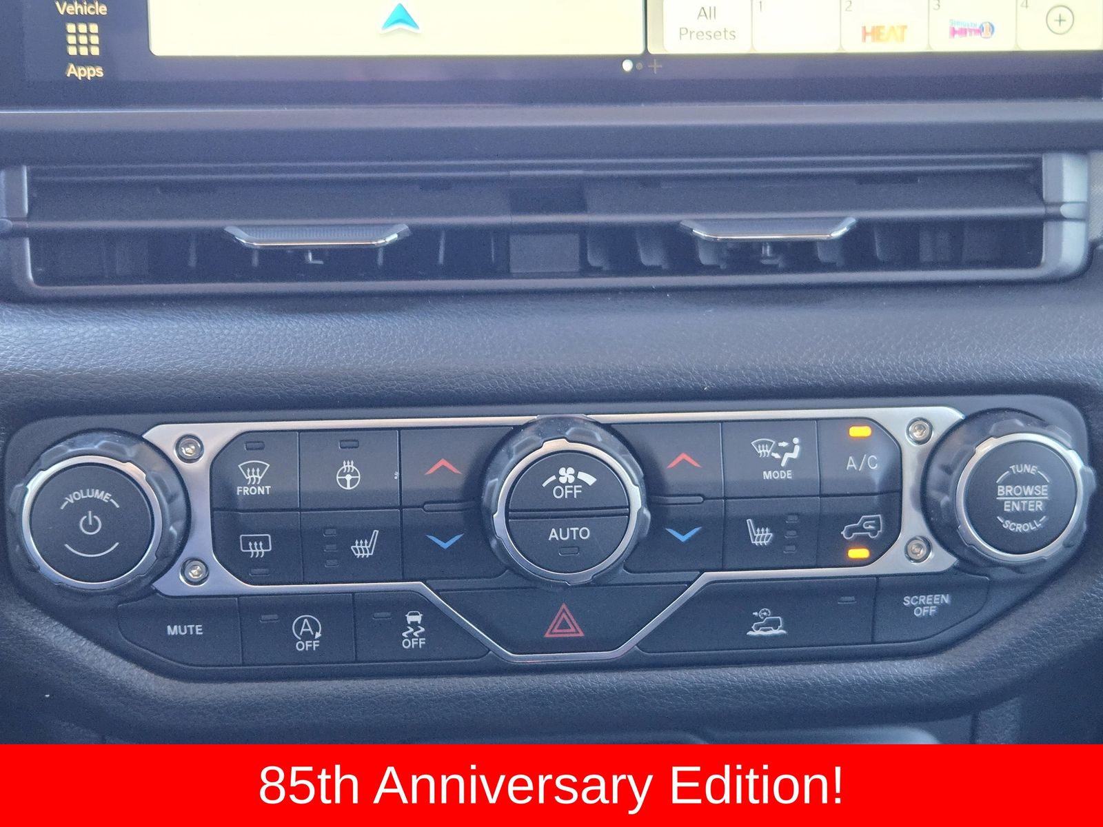 New 2026 Granite Crystal Jeep 85TH ANNIVERSARY EDITION 4X4 image 24