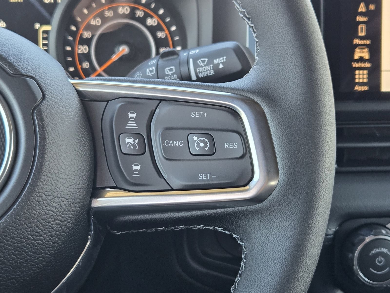 New 2026 Bright White Jeep 4-DOOR SAHARA image 28