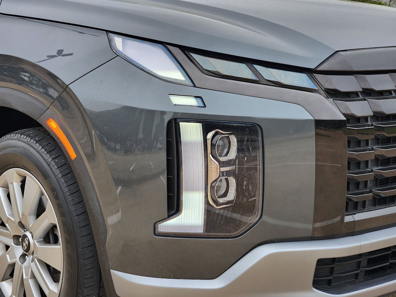 Used 2023 Steel Graphite Hyundai SEL image 9