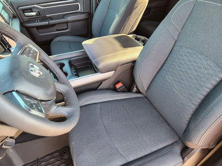 2026 Ram 3500 LONE STAR CREW CAB 4X4 8' BOX Pickup