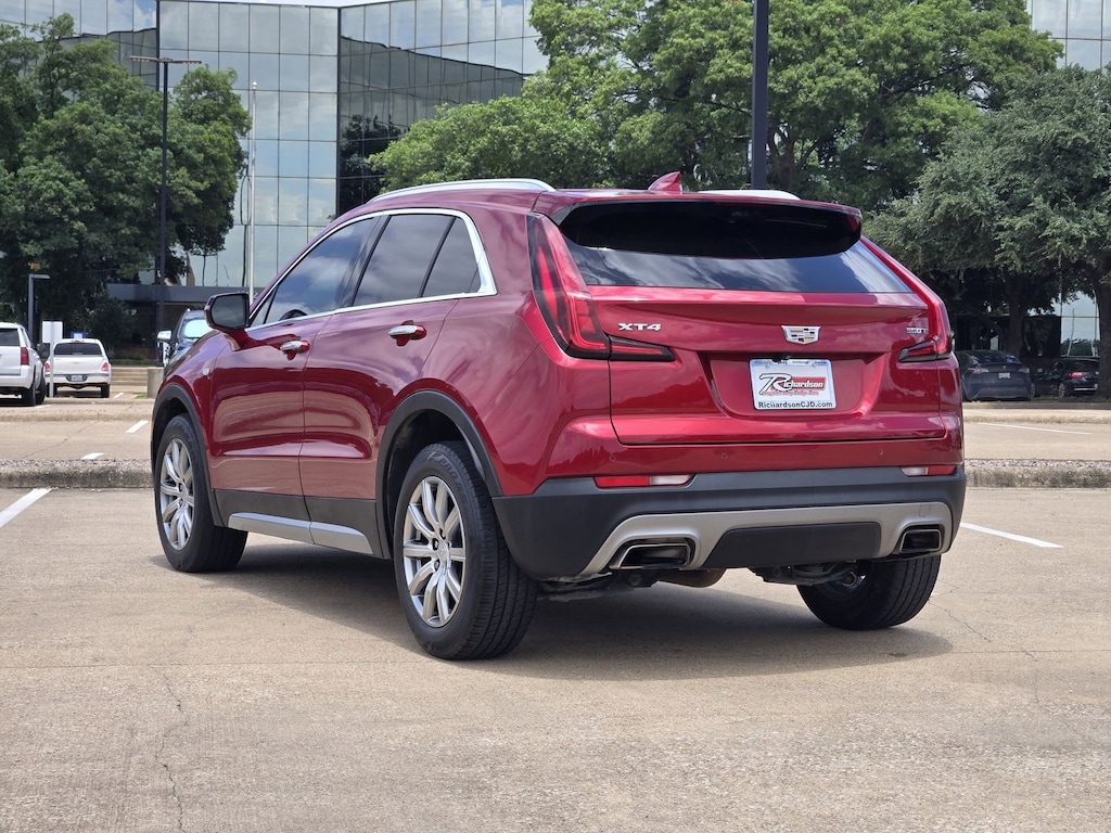 Used 2022 CADILLAC XT4 Premium Luxury SUV