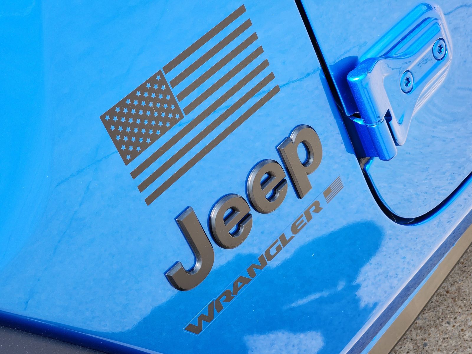 New 2026 Hydro Blue Pearlcoat Jeep 4-DOOR SPORT image 18