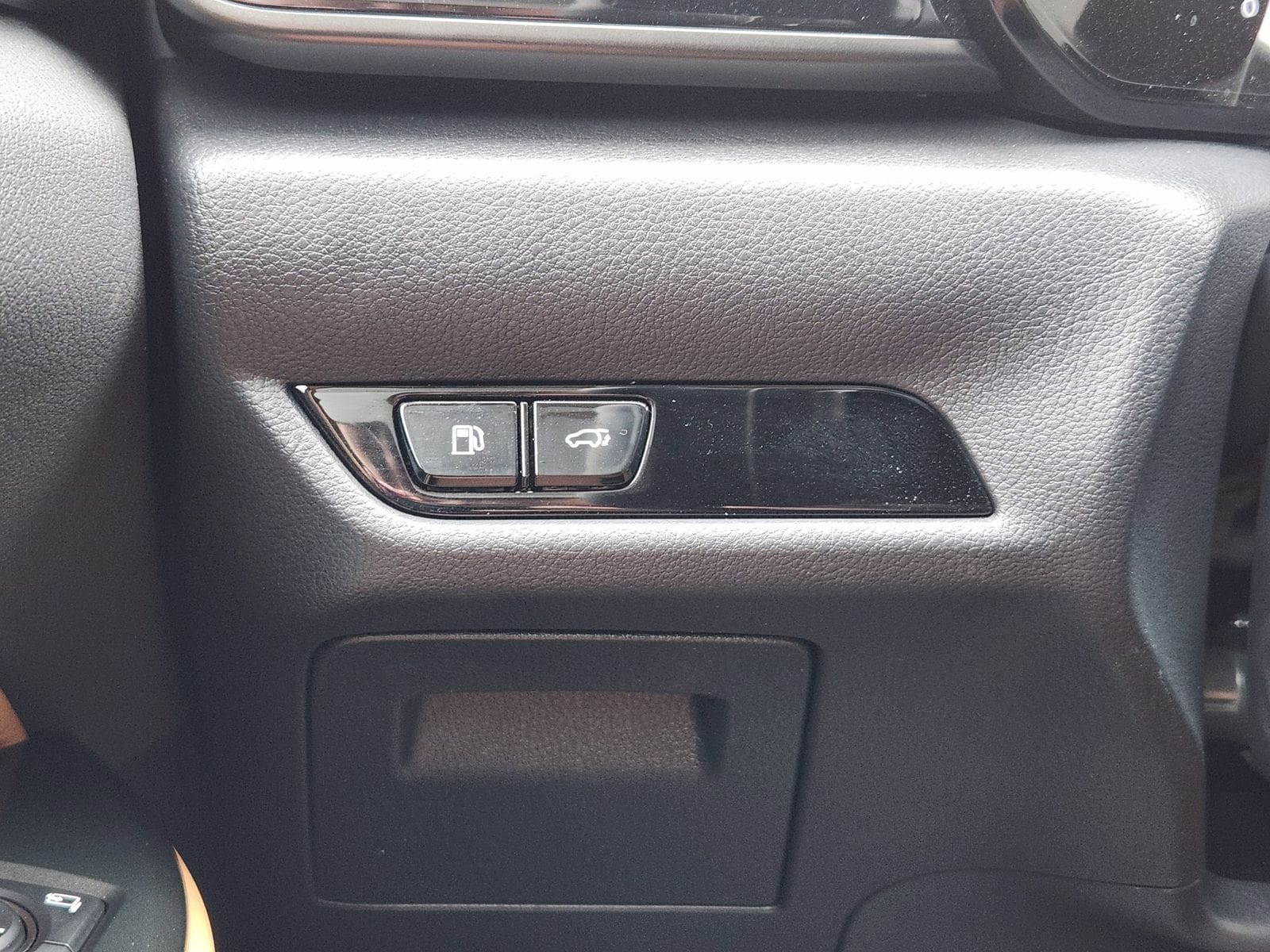 Used 2025 Redline Lexus Luxury image 30