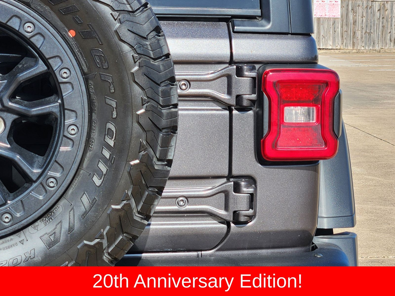 Certified Used 2023 Granite Crystal Jeep Rubicon image 16