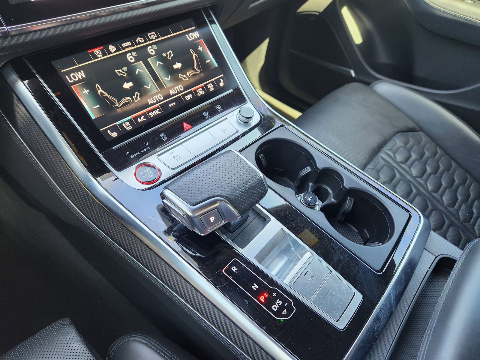 Used 2023 Glacier White Audi 4.0T image 29