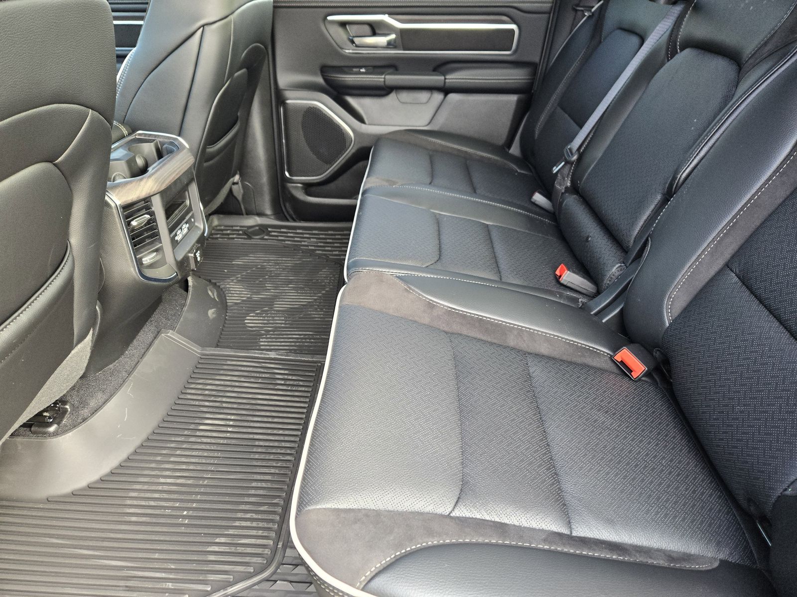 New 2026 Diamond Black Crystal Pearlcoat Ram LARAMIE CREW CAB 4X4 5