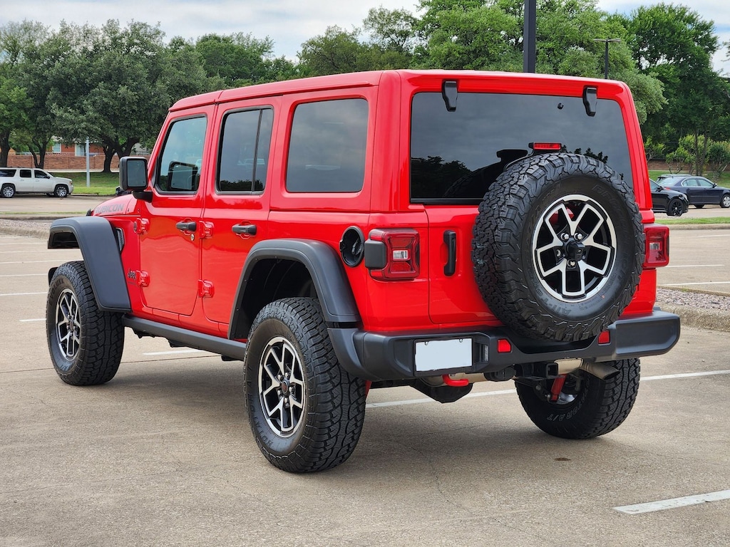 Used 2025 Jeep Wrangler Rubicon SUV