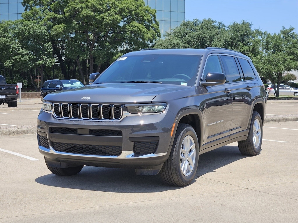 New 2025 Jeep Grand Cherokee L L LAREDO X 4X2 Sport Utility
