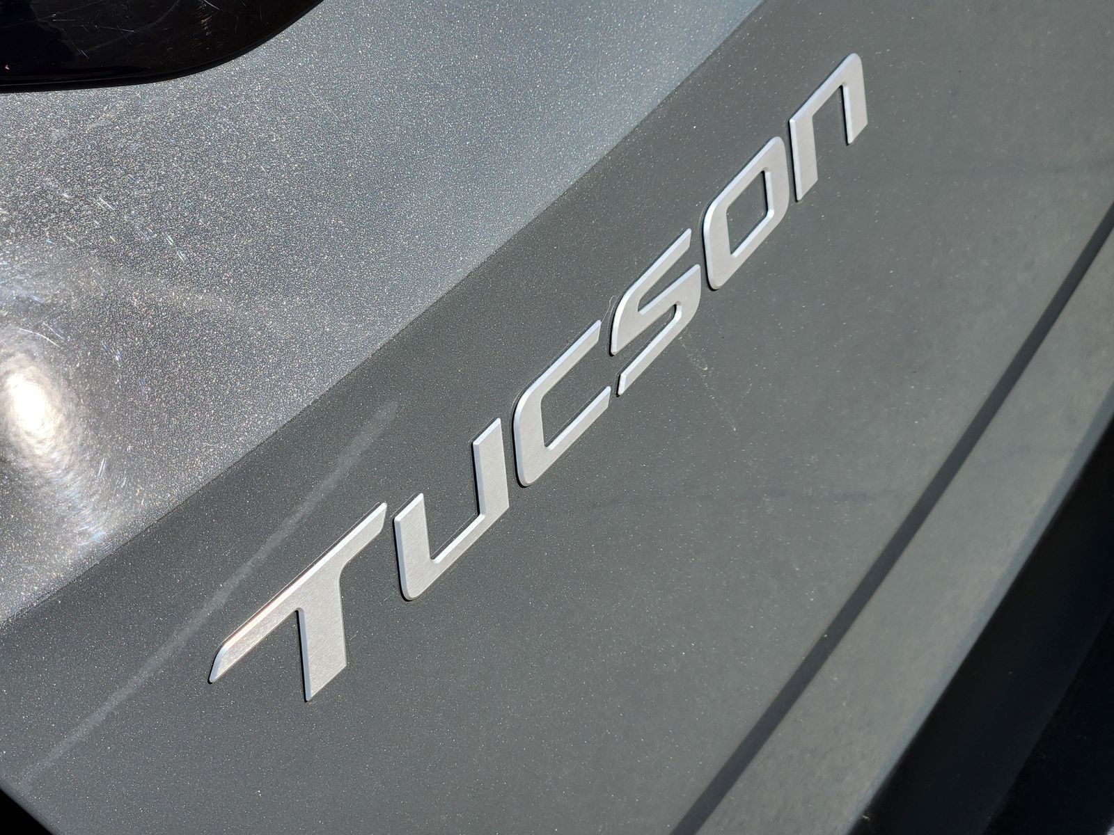 Used 2026 Hampton Gray Hyundai SEL image 18