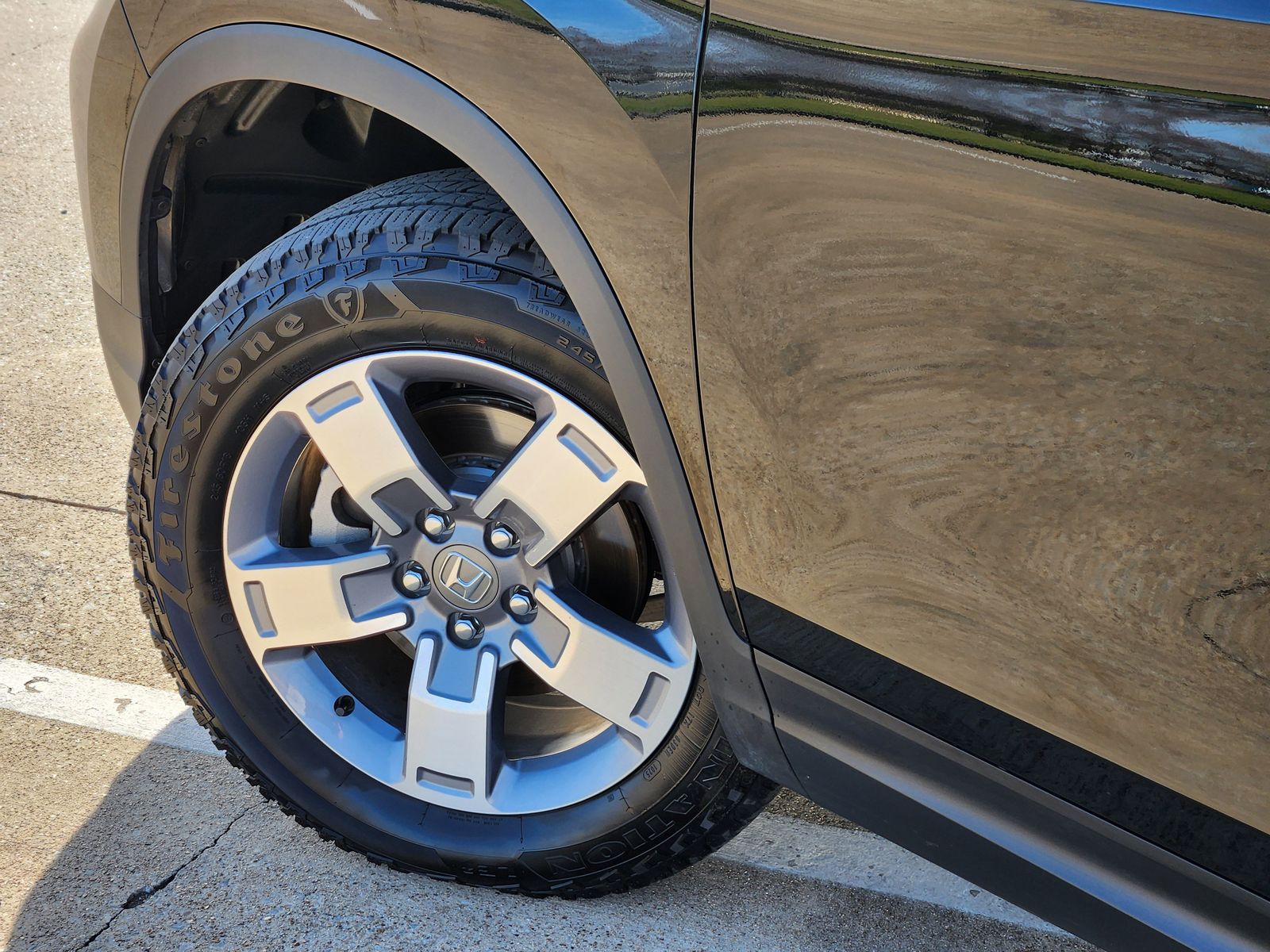 Used 2025 Crystal Black Pearl Honda RTL image 17