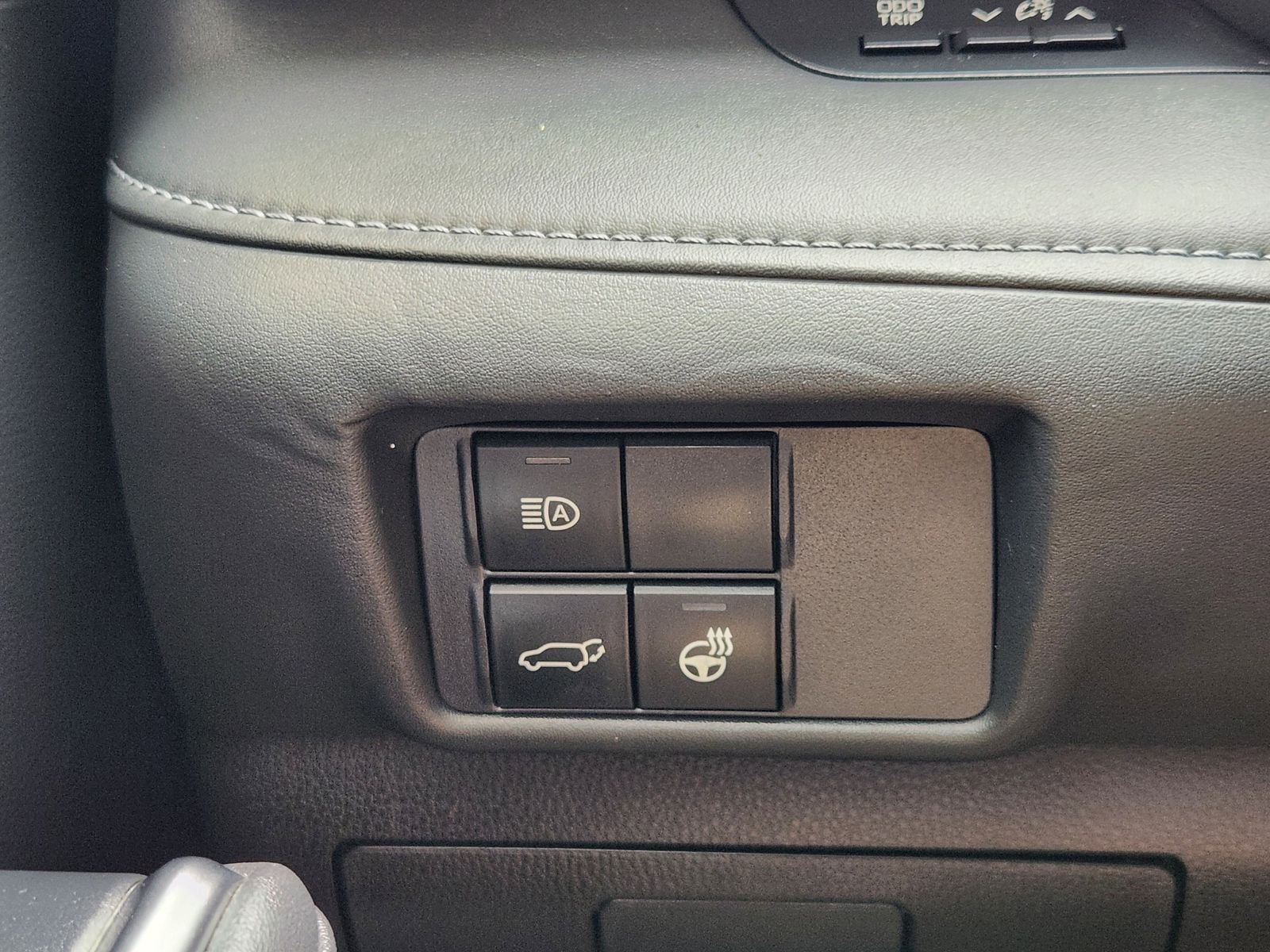 Used 2020 Celestial Silver Toyota Limited image 31