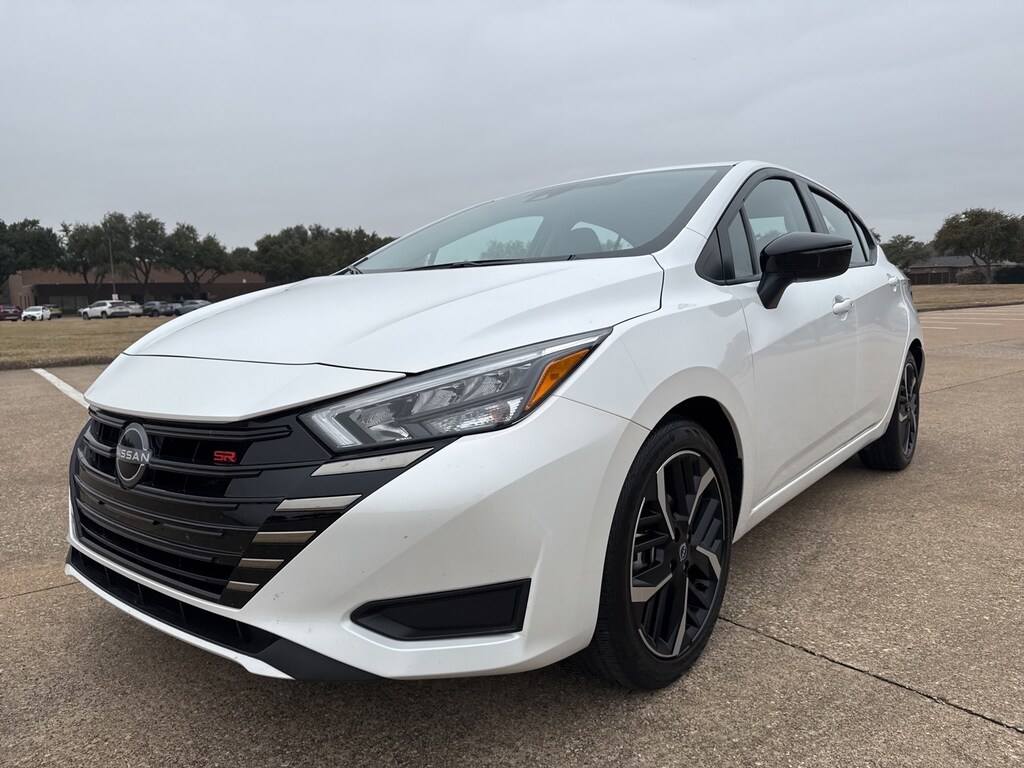 Used 2025 Nissan Versa 1.6 SR Sedan