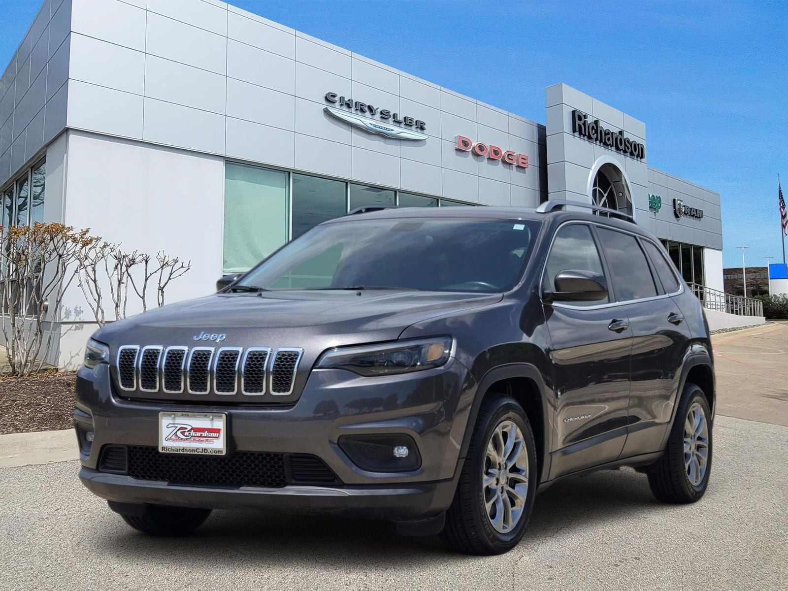 Vehicle Image 2