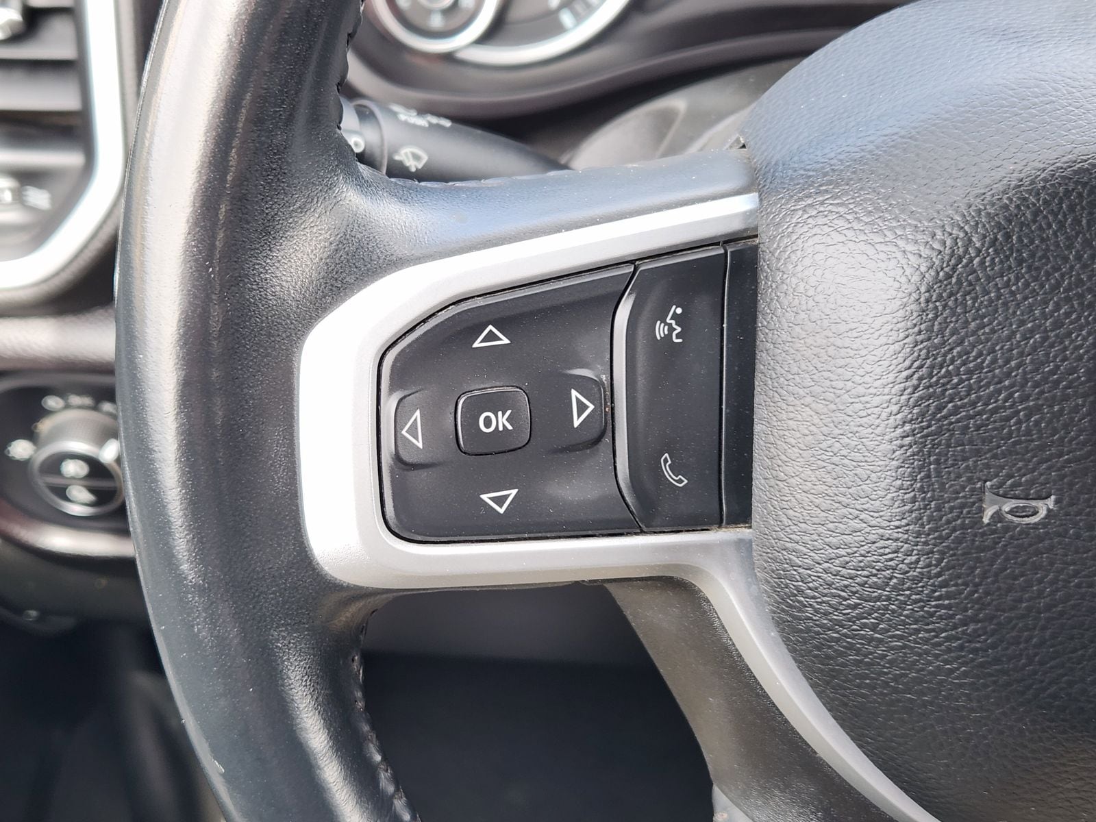 Used 2023 Bright White Ram Big Horn image 39