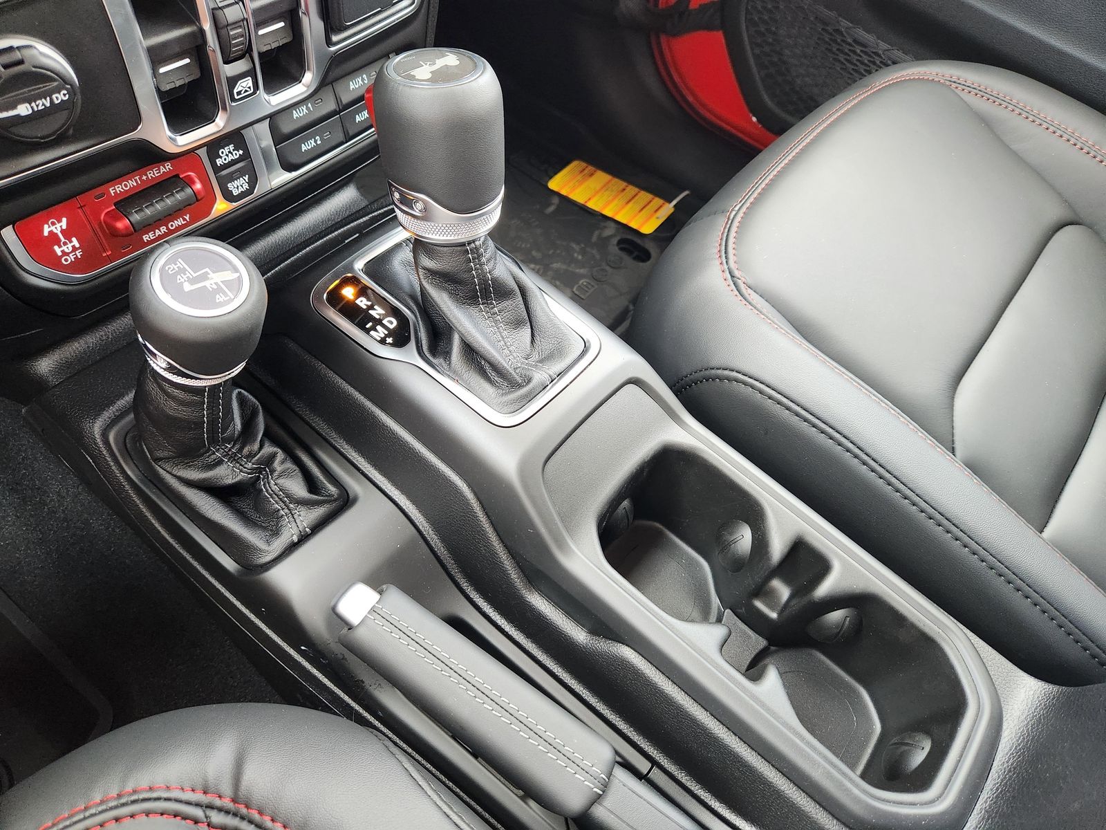 New 2026 Firecracker Red Jeep 4-DOOR RUBICON image 28