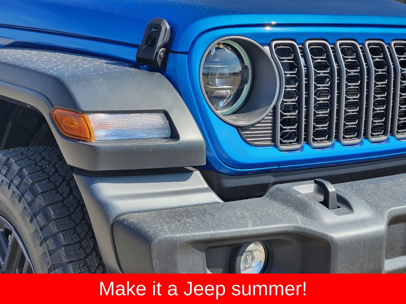 New 2026 Hydro Blue Pearlcoat Jeep 4-DOOR SPORT S image 9