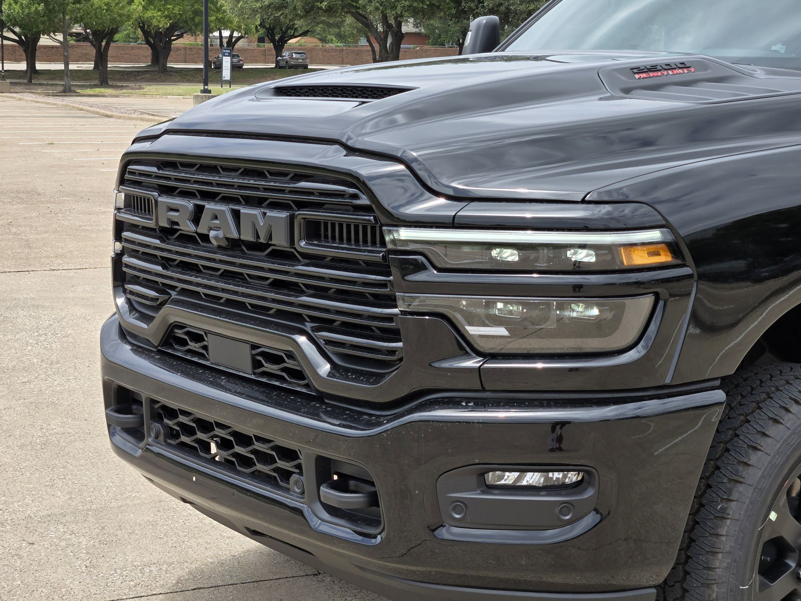 New 2026 Diamond Black Crystal Pearlcoat Ram LARAMIE CREW CAB 4X4 6
