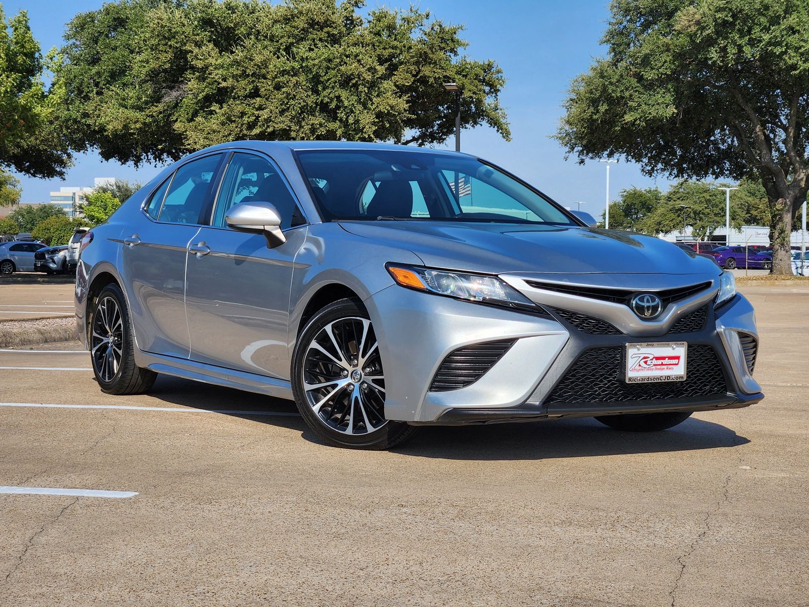 Celestial Silver 2020 Toyota Camry Sedan Front-Wheel Drive 8-Speed Automatic