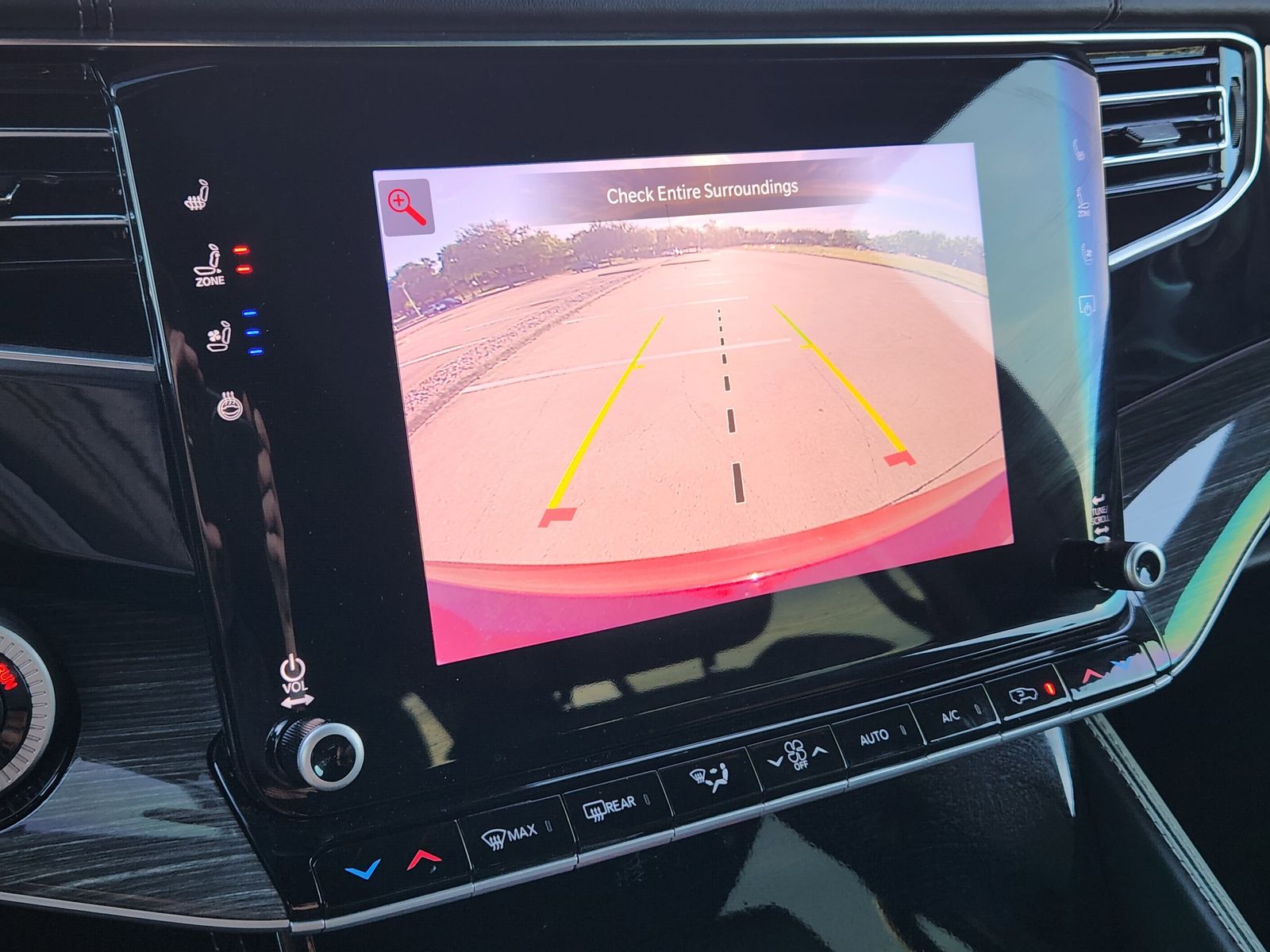 Used 2022 Velvet Red Pearlcoat Jeep Series II image 25