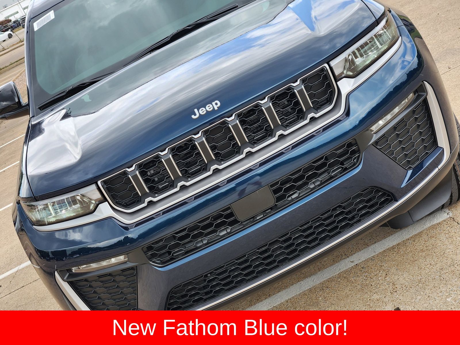 New 2026 Fathom Blue Pearlcoat Jeep L LIMITED 4X4 image 12