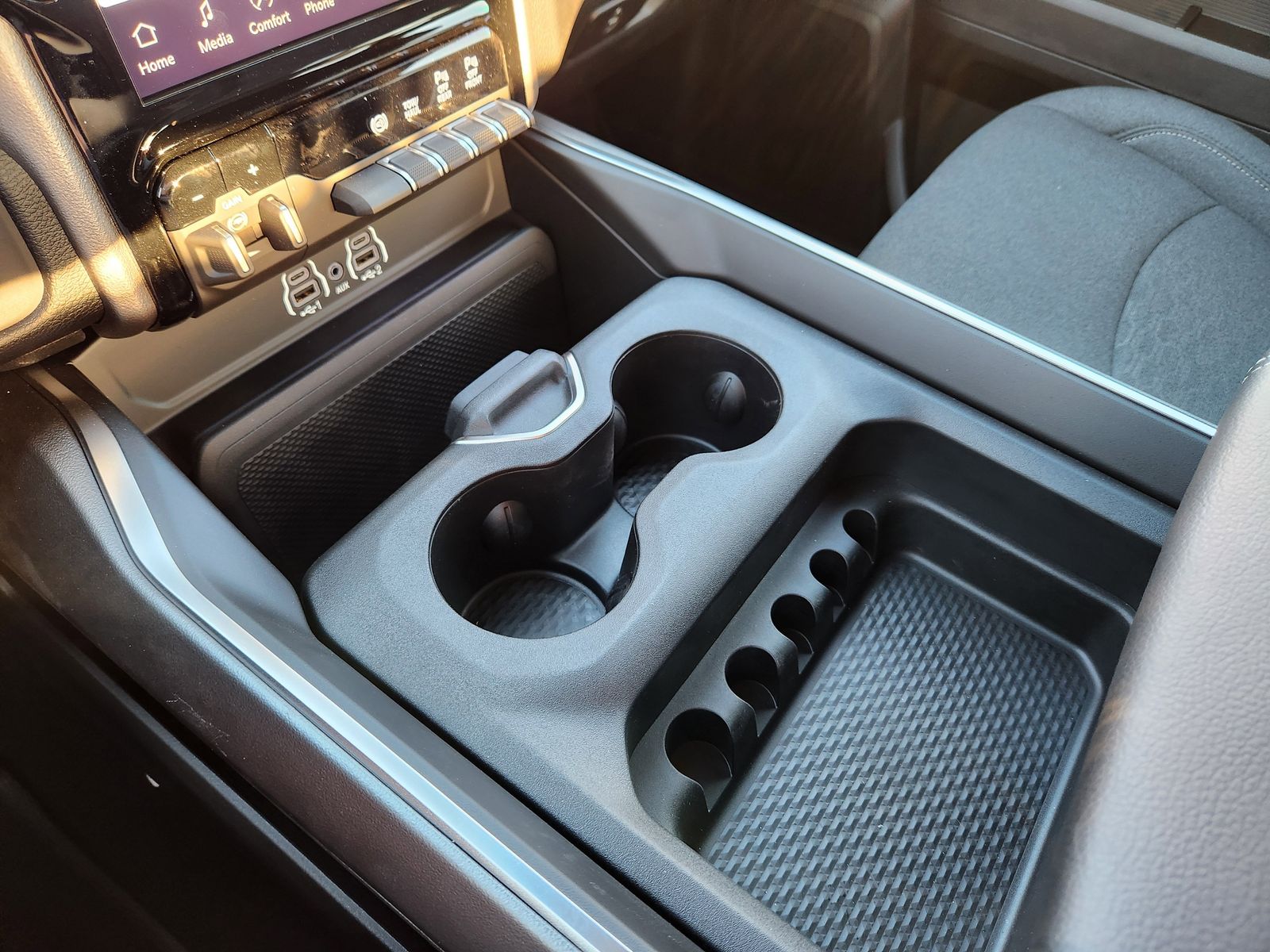 New 2026 Molten Red Pearlcoat Ram LONE STAR CREW CAB 4X4 6