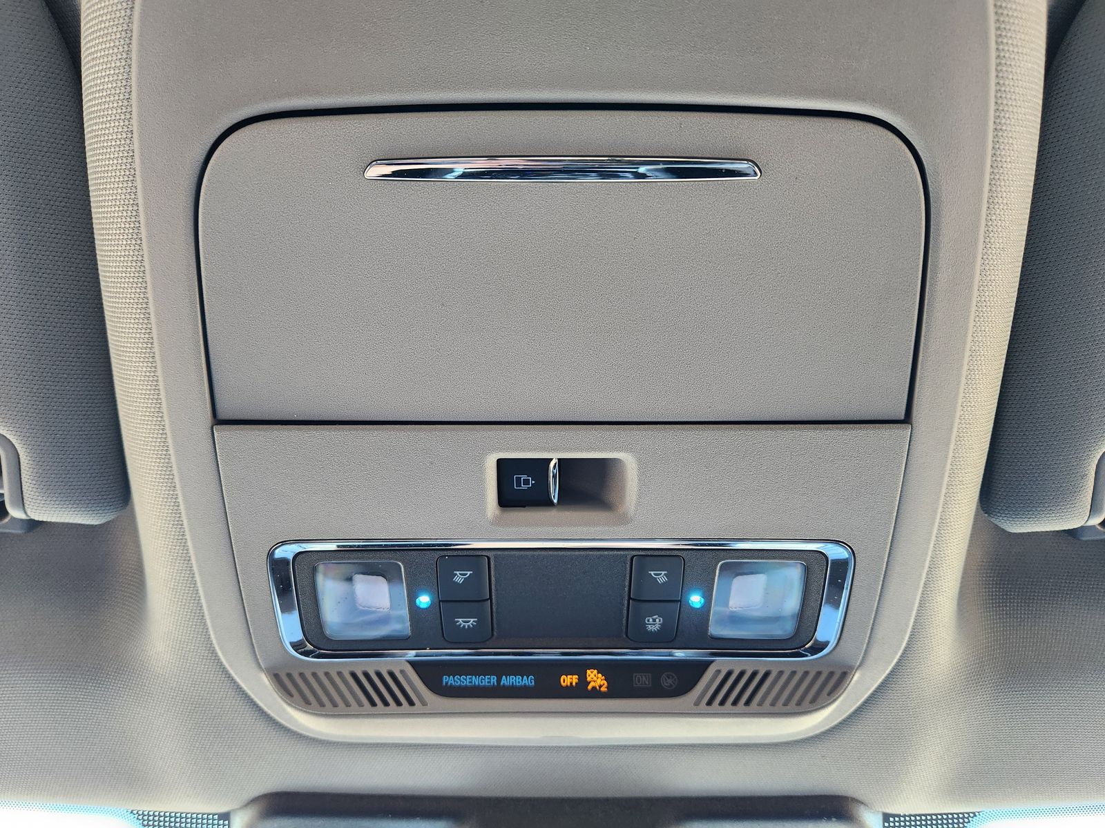 Used 2025 Space White Metallic Ford Lariat image 35