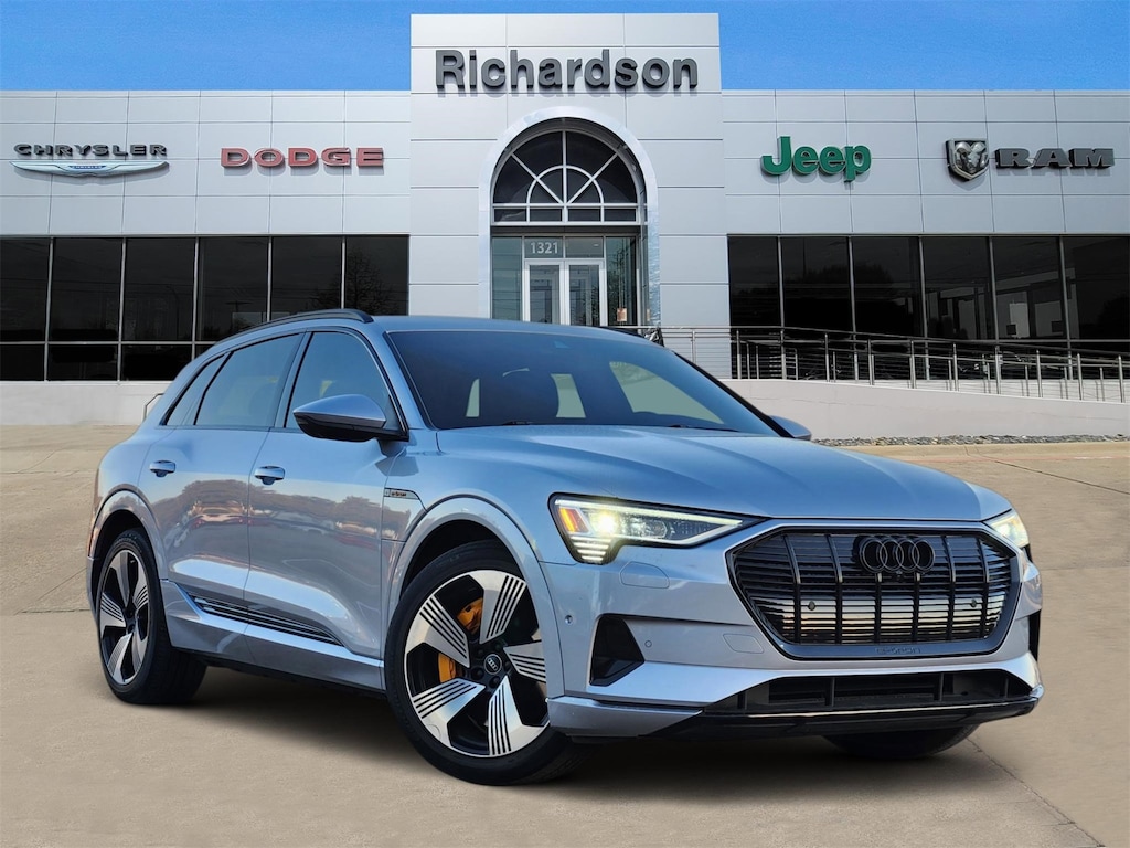 Used 2022 Audi e-tron Premium SUV