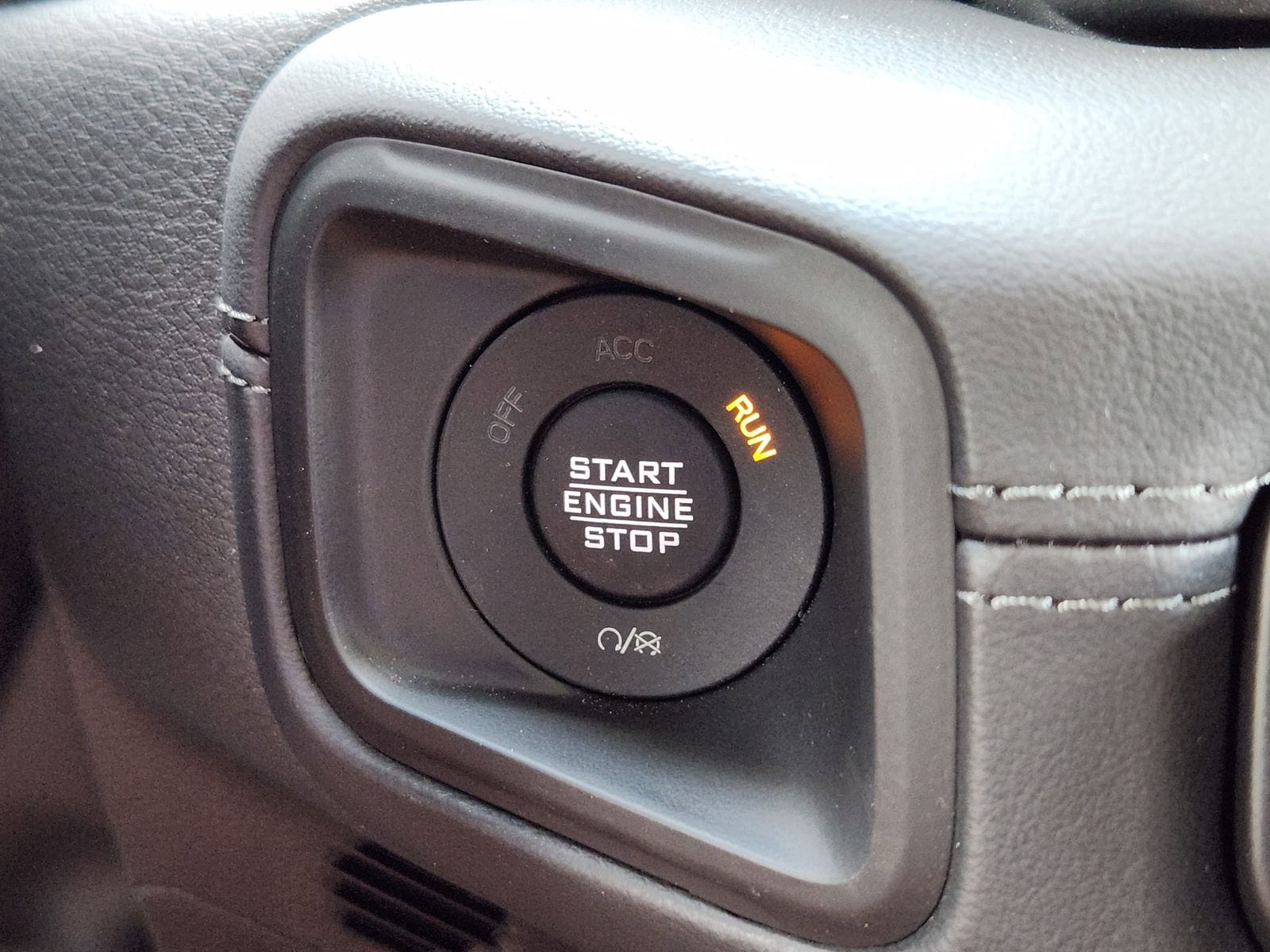 New 2026 Black Jeep SAHARA 4X4 image 30